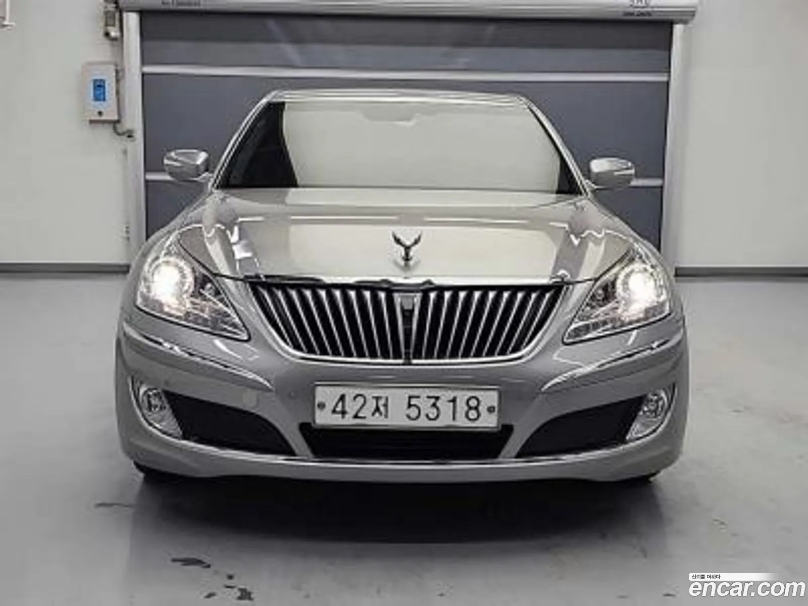 Hyundai Equus 2009 — 19