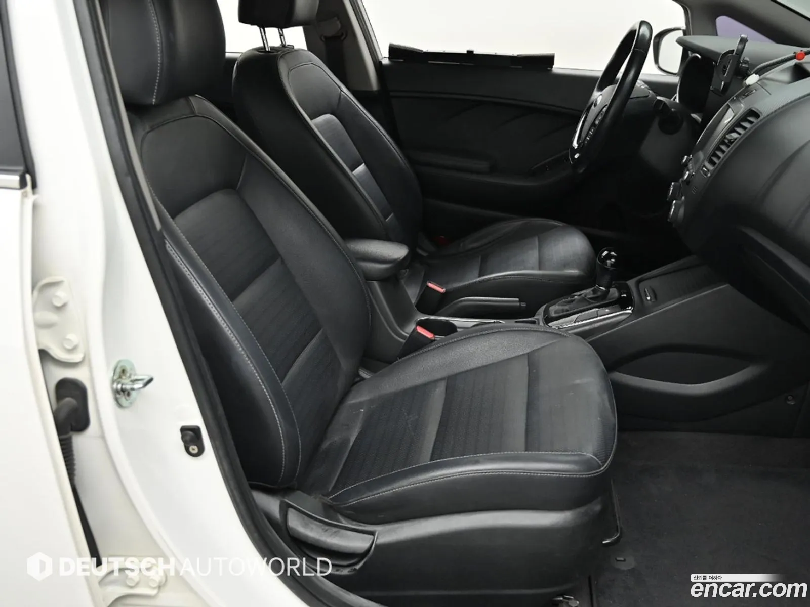 Kia K3 2016 — 13