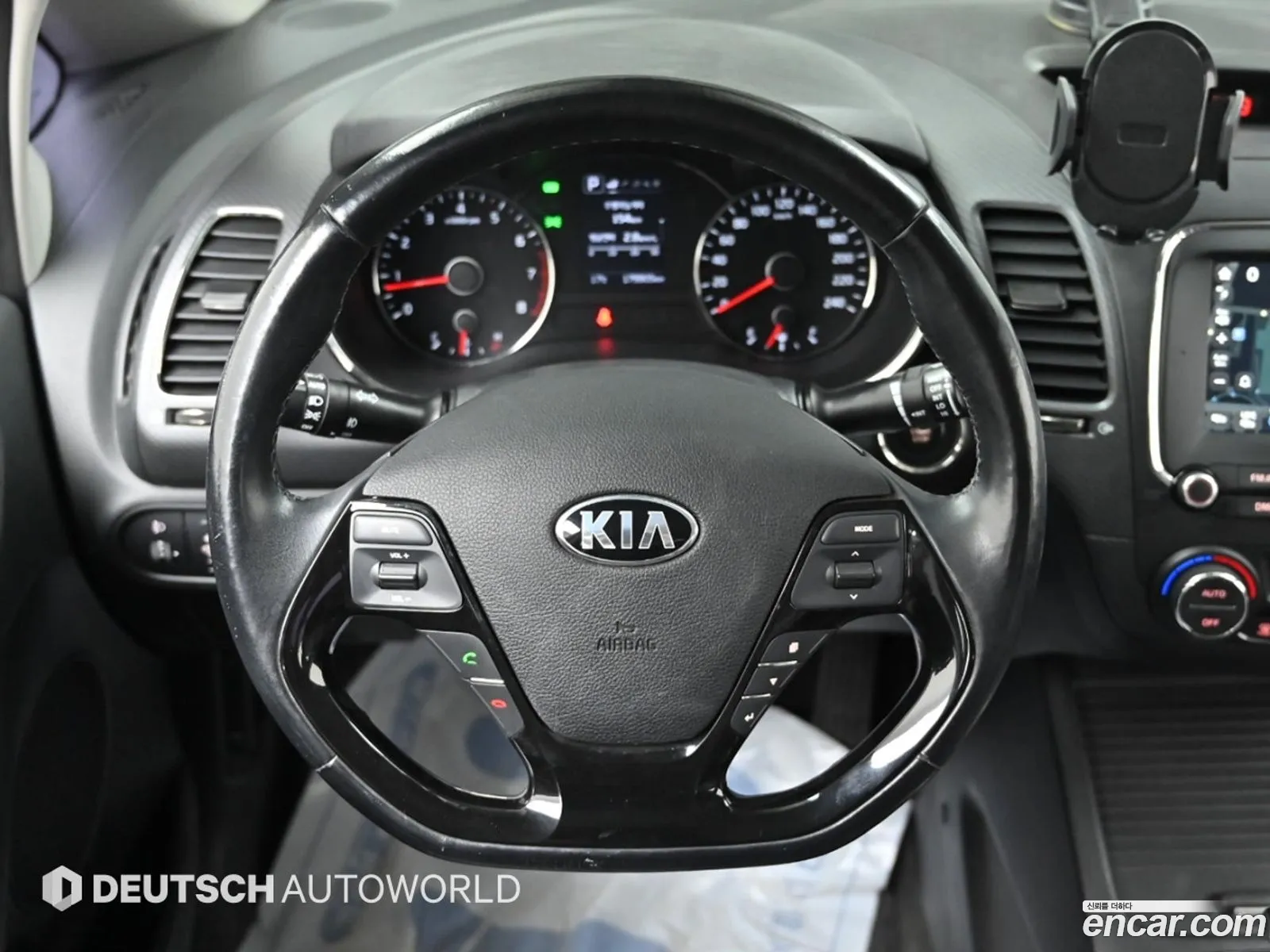 Kia K3 2016 — 18