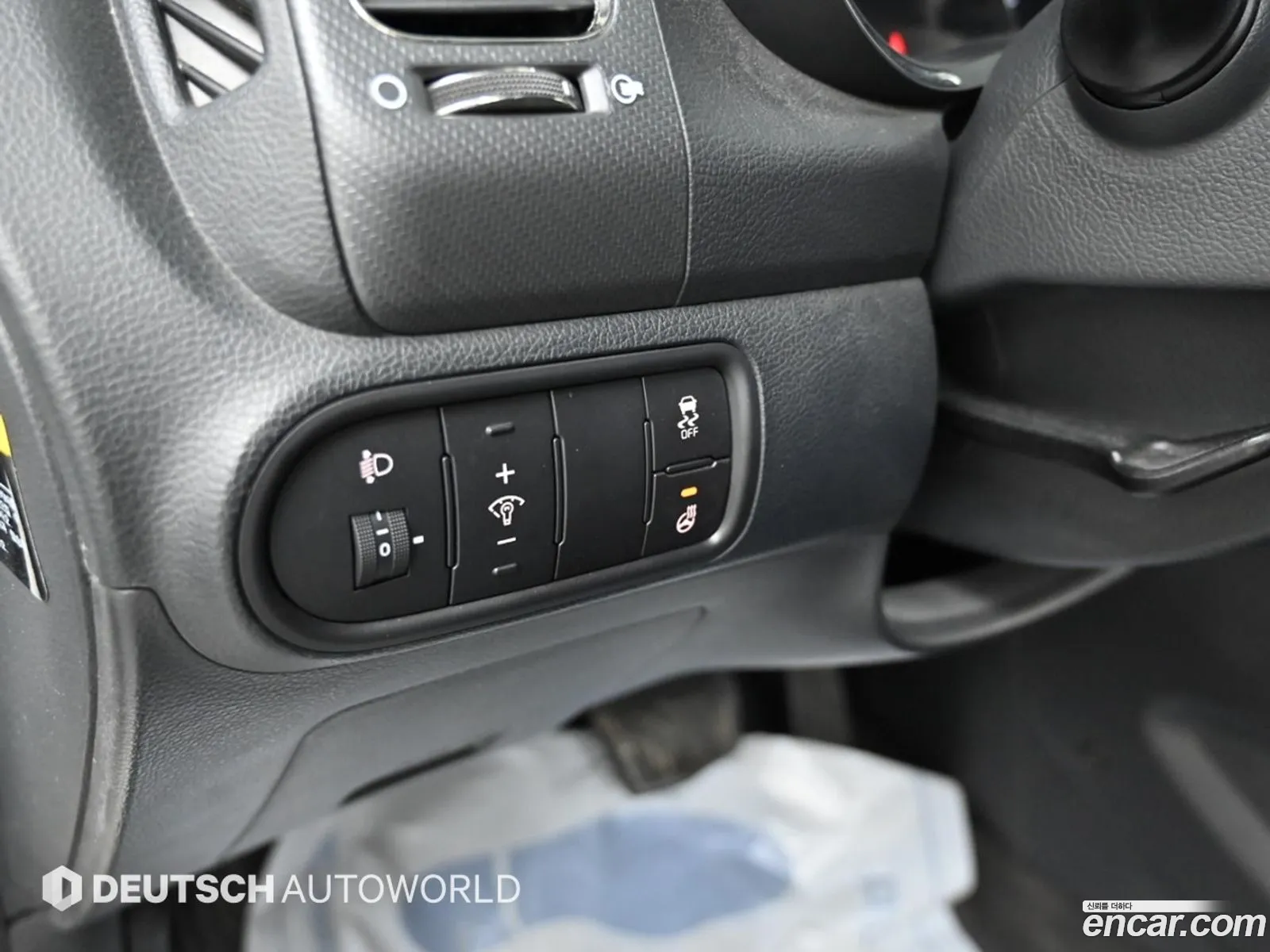 Kia K3 2016 — 8