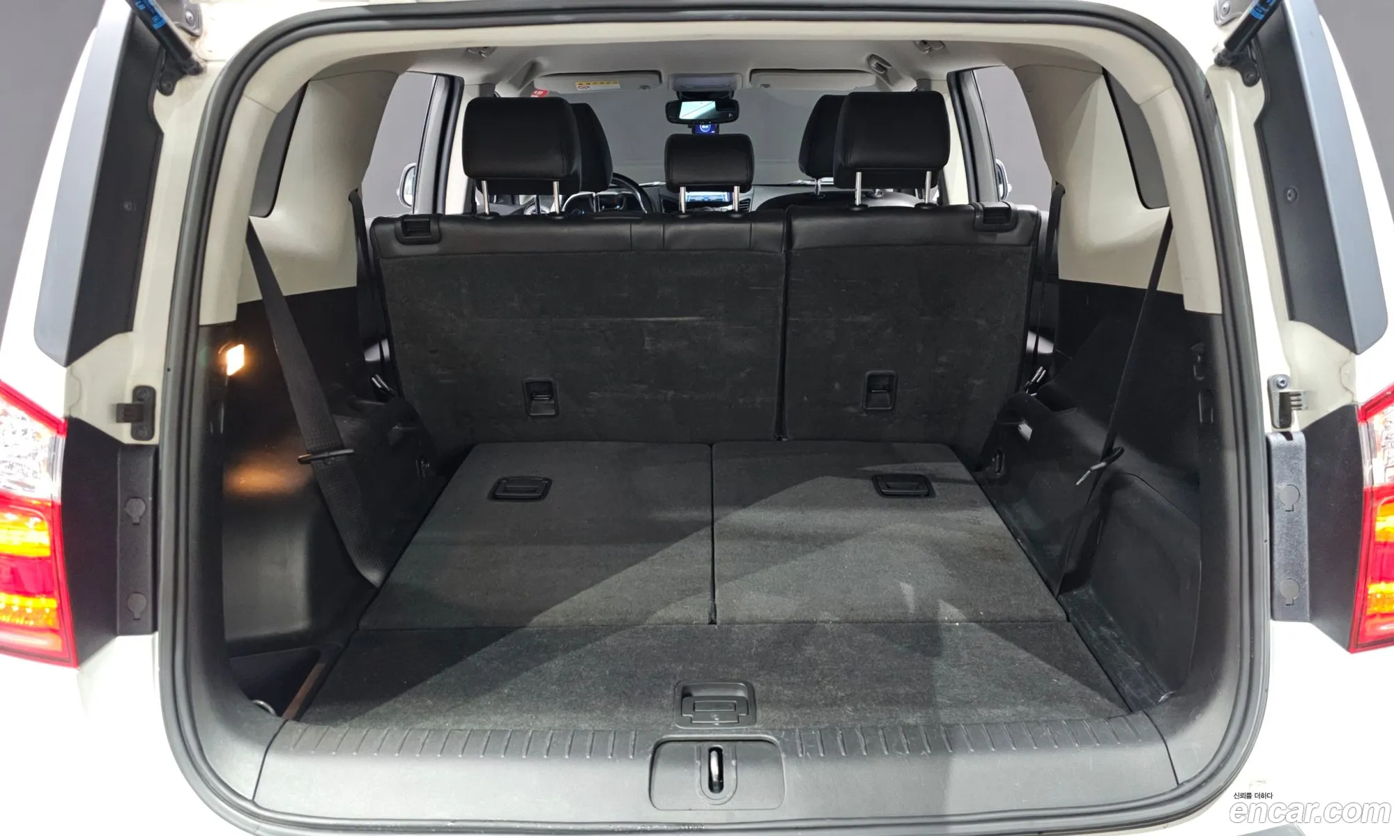 Chevrolet (GM Daewoo) Orlando 2017 — 12