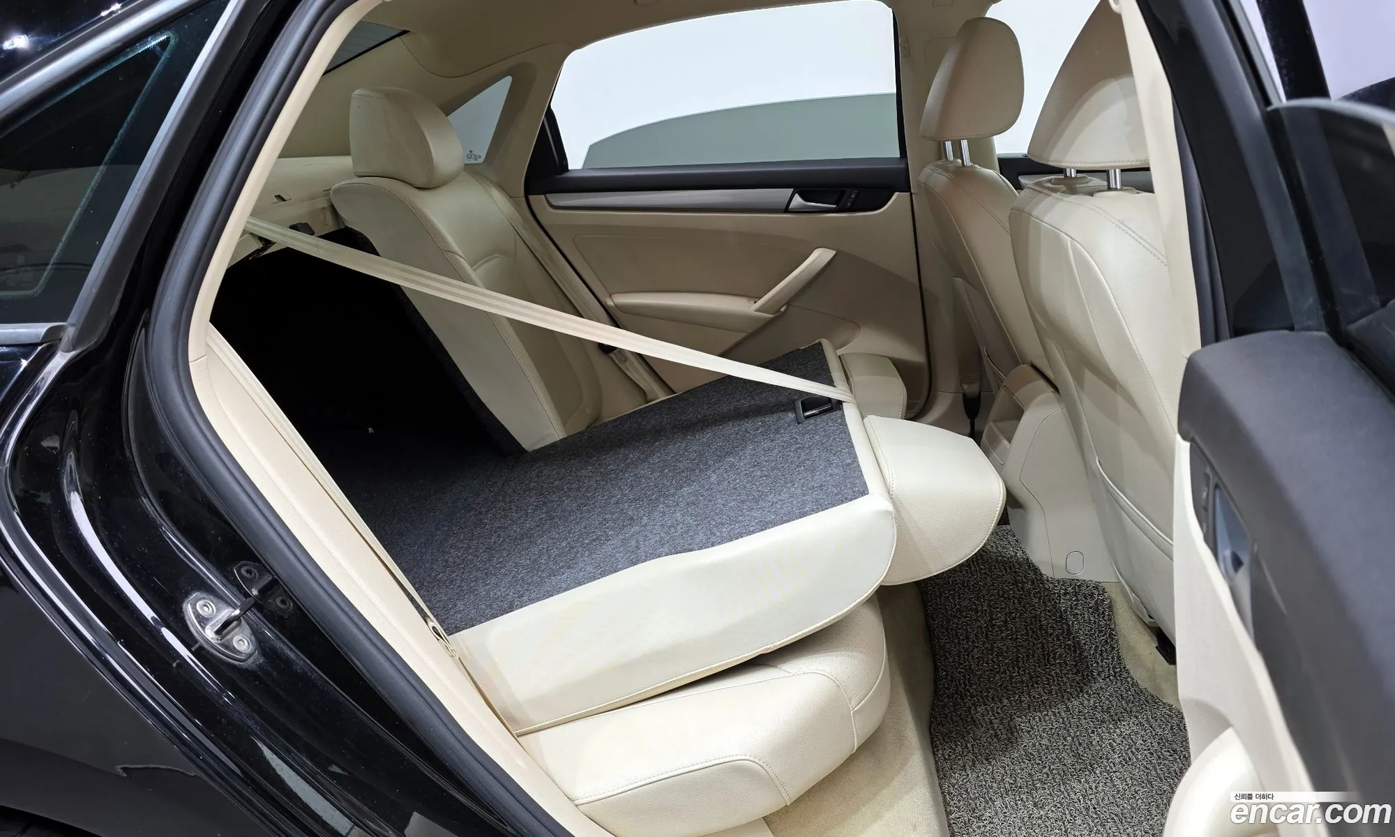 Volkswagen Passat 2014 1VWAT7A38EC089591 — 19