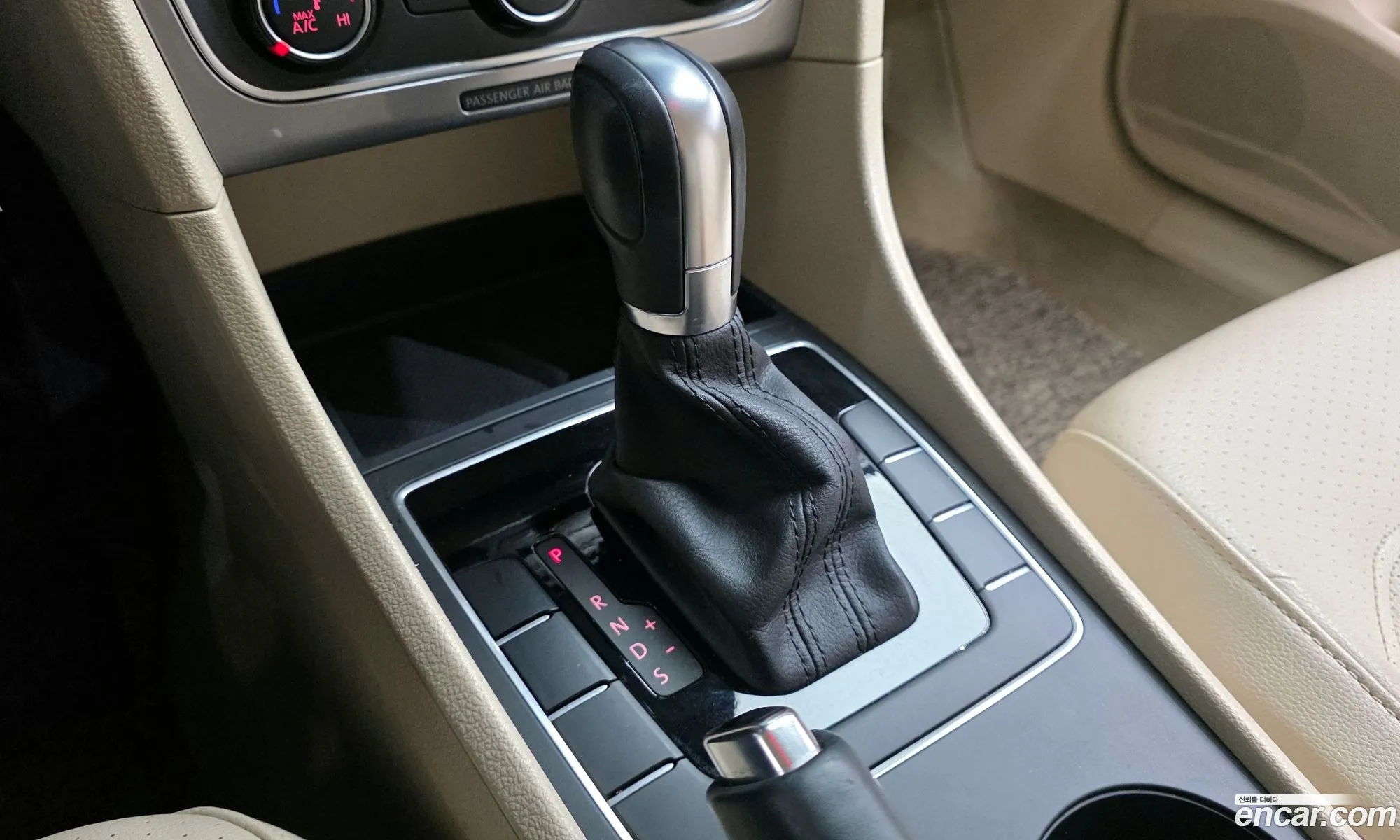 Volkswagen Passat 2014 1VWAT7A38EC089591 — 11