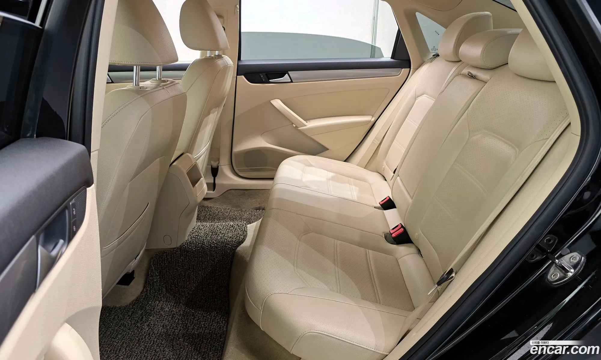 Volkswagen Passat 2014 1VWAT7A38EC089591 — 17