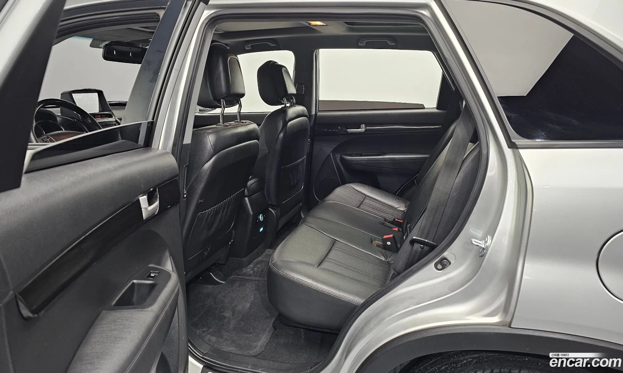 Kia Sorento R 2012 — 12