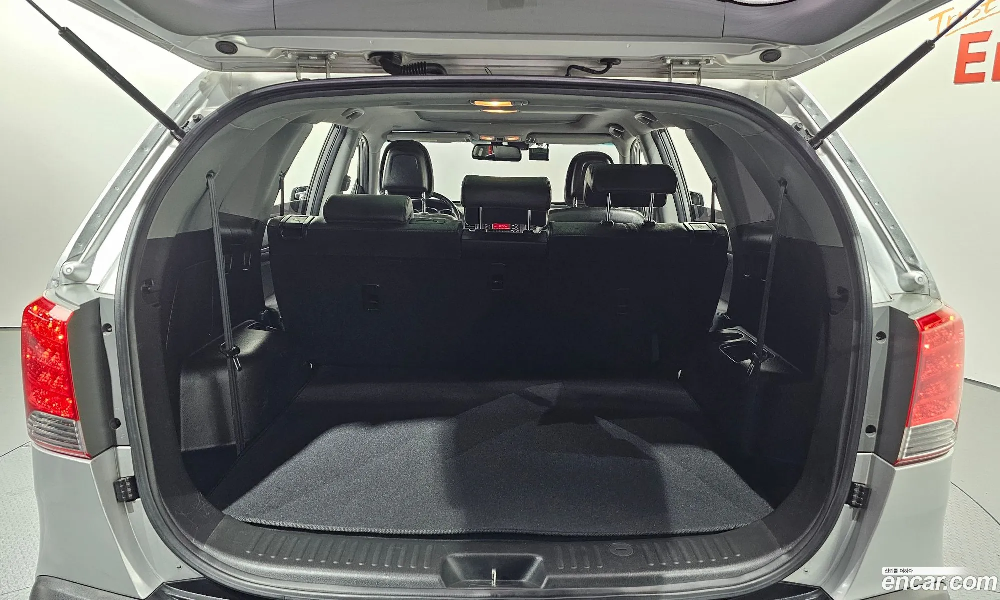 Kia Sorento R 2012 — 18