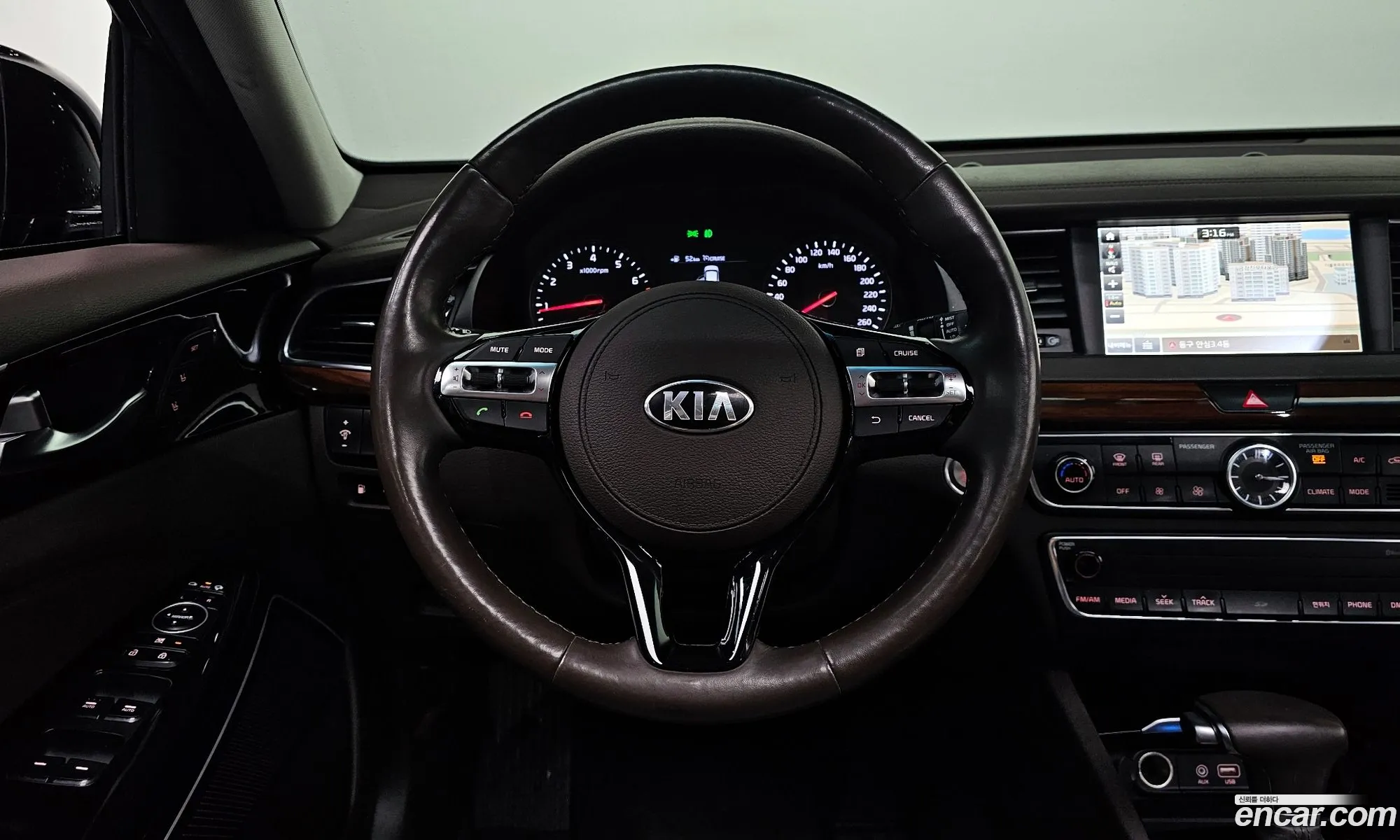 Kia K7 2016 — 16