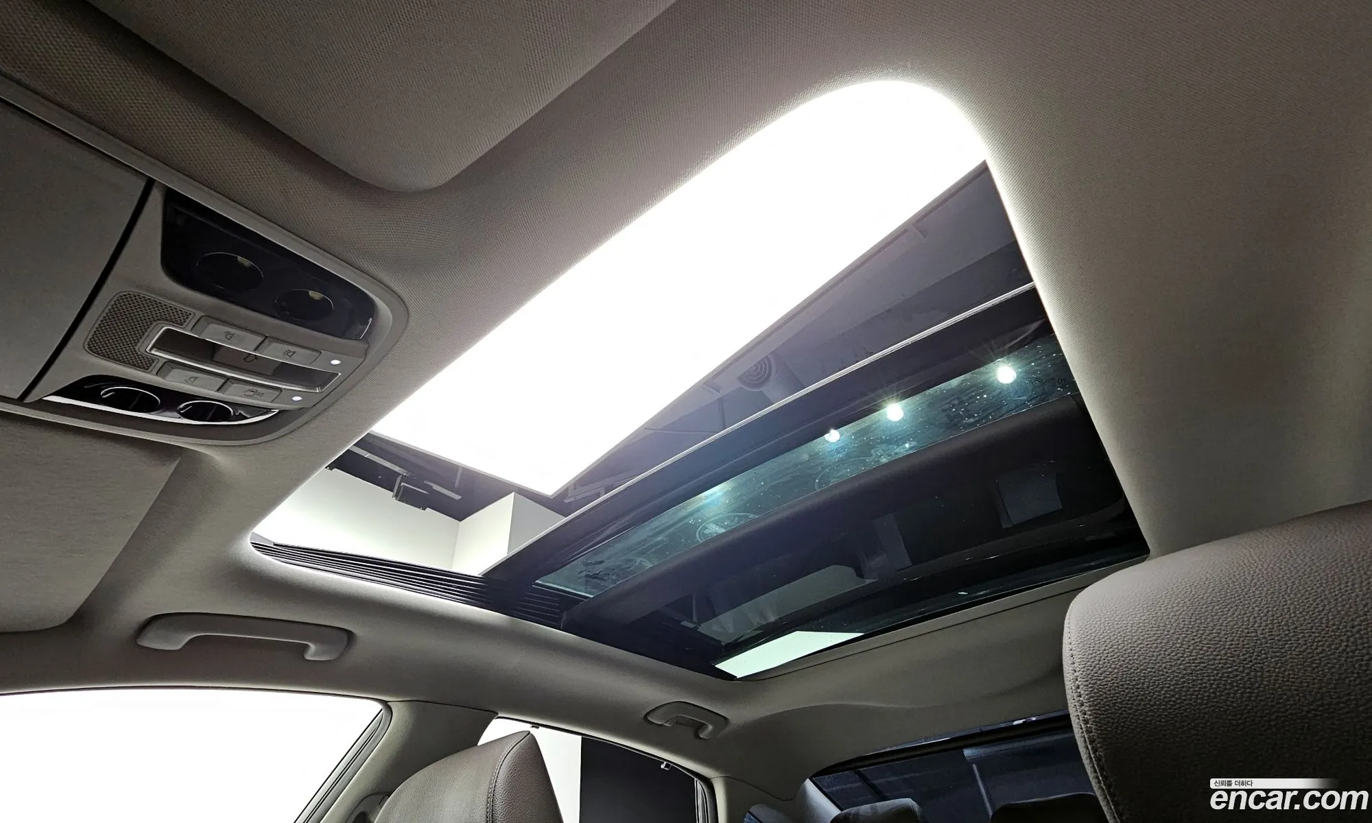 Kia K7 2016 — 18