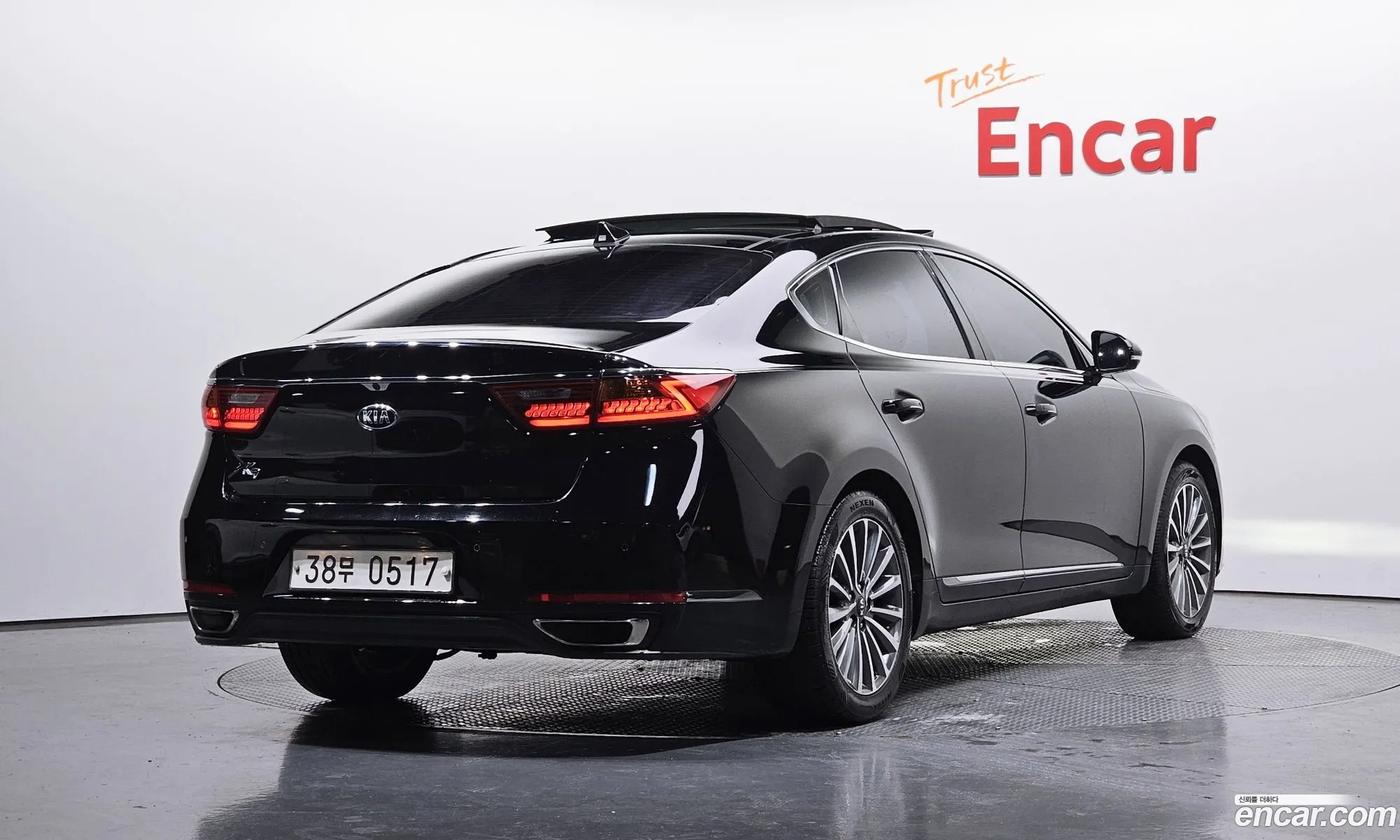 Kia K7 2016 — 14