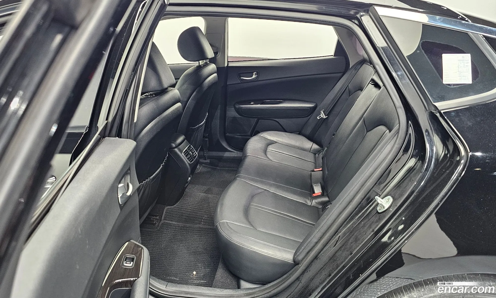 Kia K5 2016 — 29