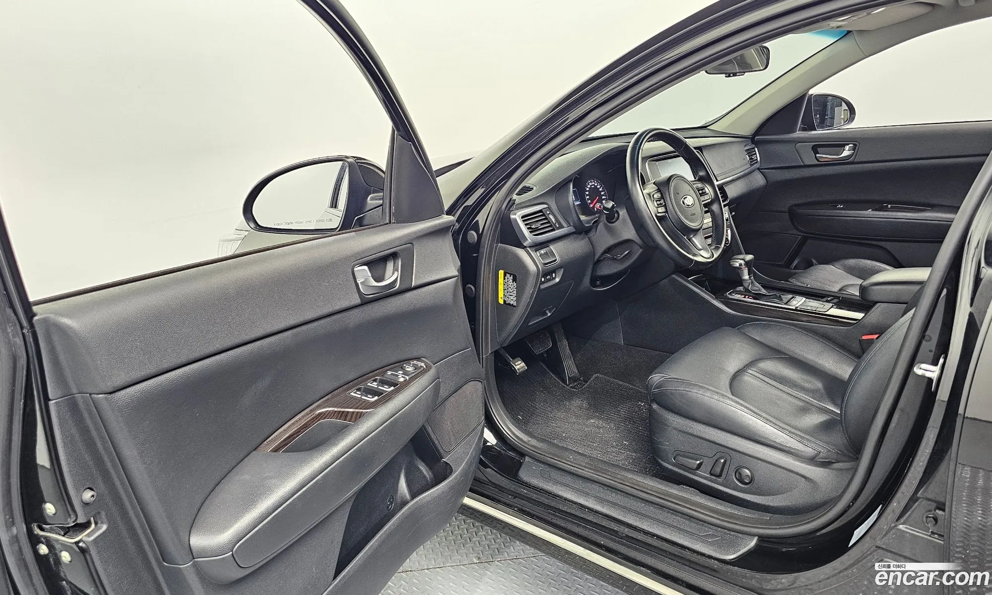 Kia K5 2016 — 13