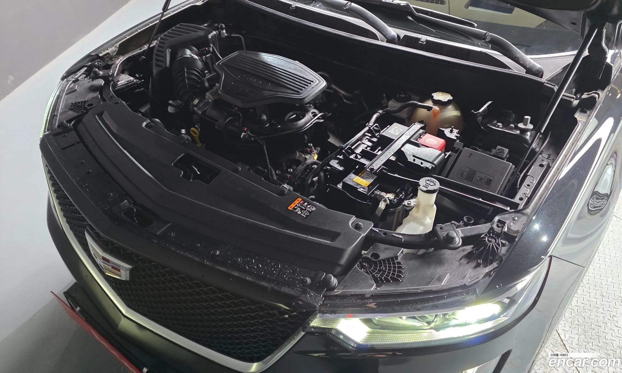 Cadillac XT6 2023 1GYFP9RS1PZ219872 — 30