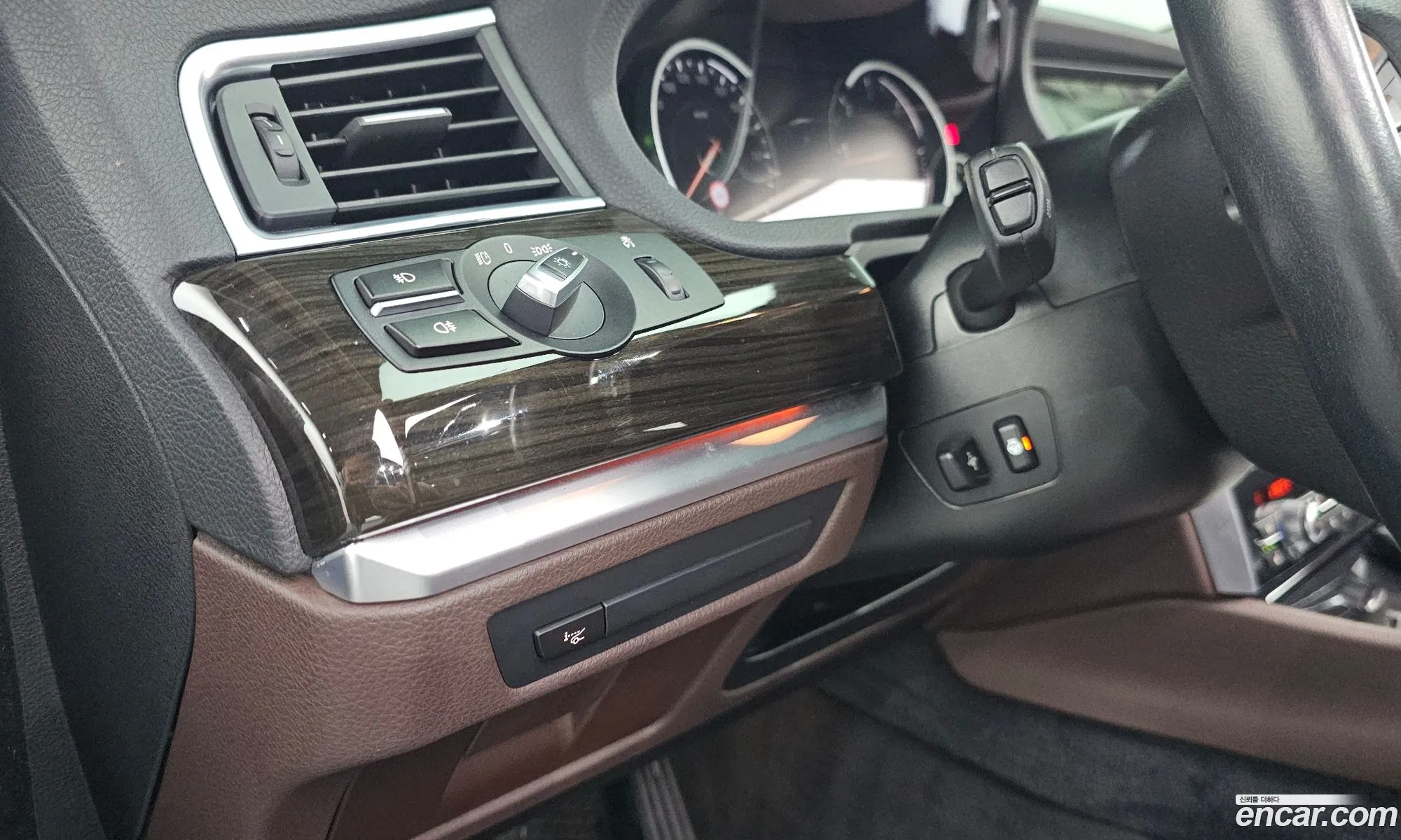 BMW 5 Series GT 2015 WBA5N2107FD498505 — 4