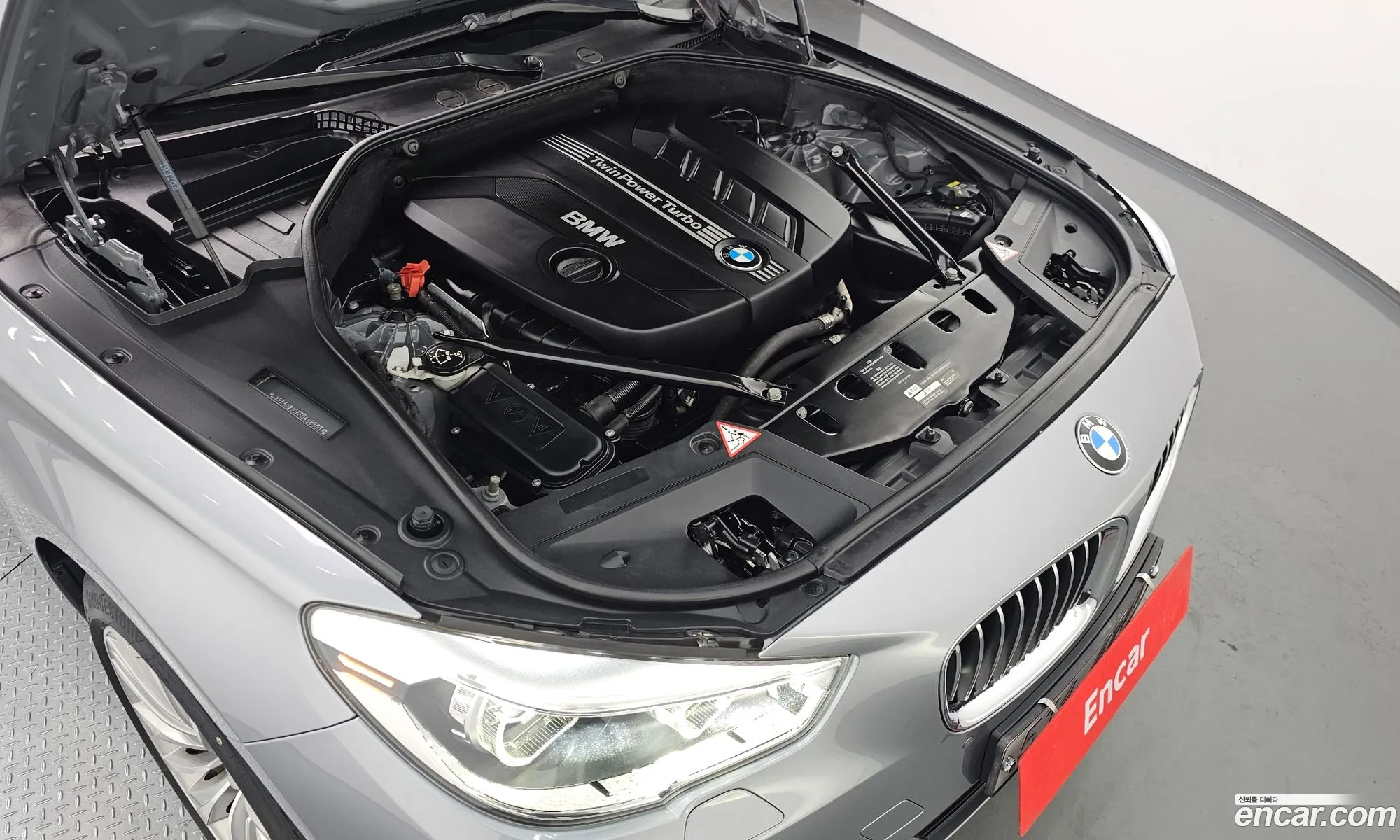 BMW 5 Series GT 2015 WBA5N2107FD498505 — 18