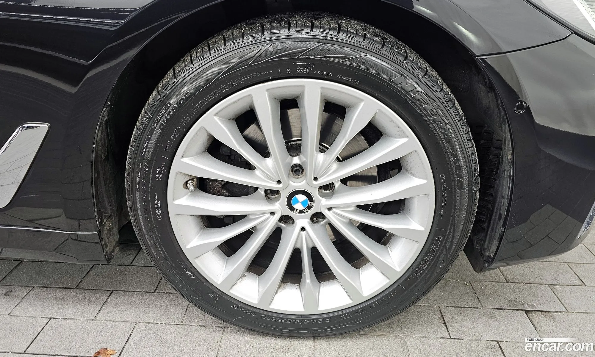 BMW 5 Series 2021 — 33