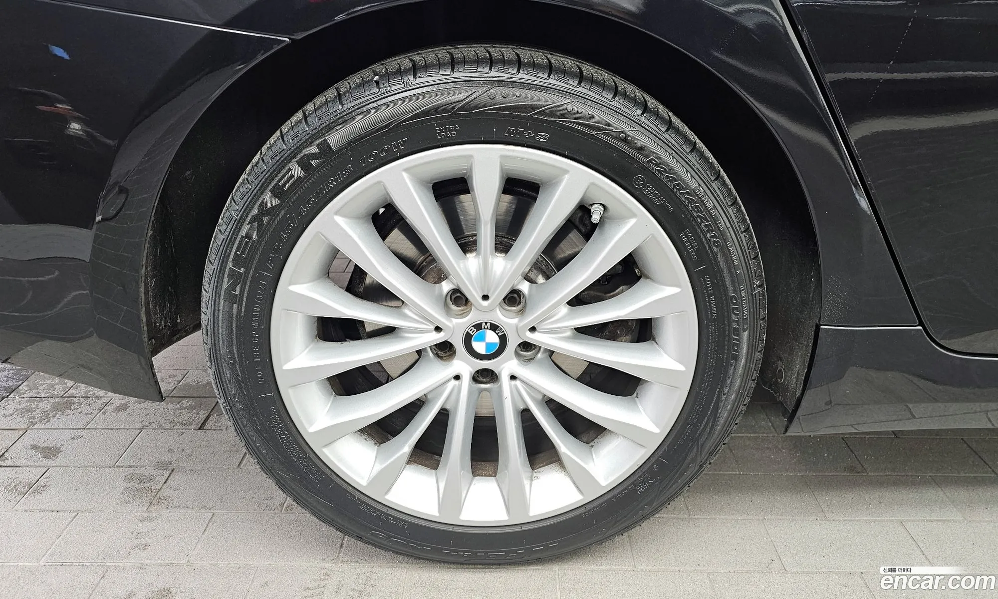BMW 5 Series 2021 — 9