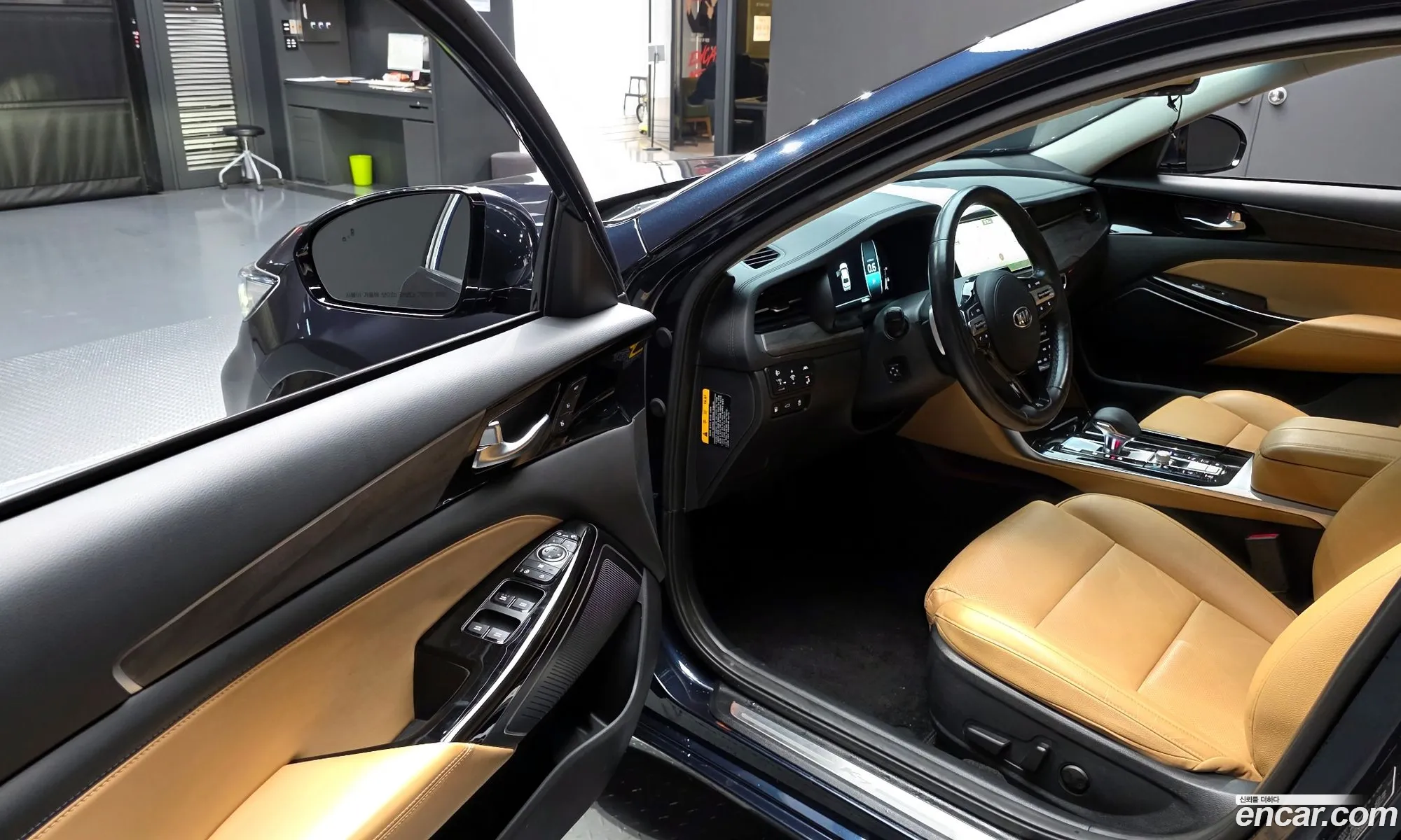 Kia K7 Premier 2019 — 15