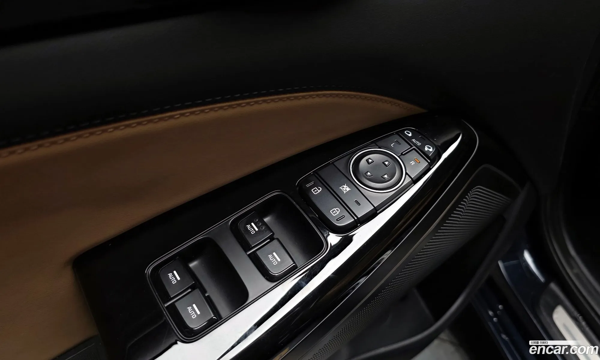 Kia K7 Premier 2019 — 21