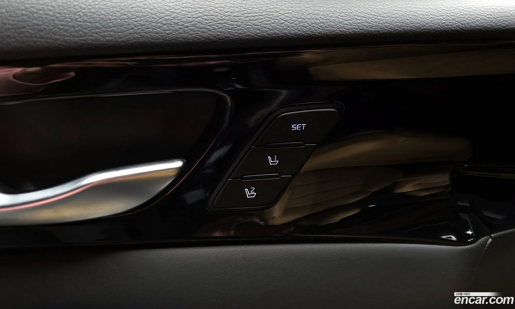 Kia K7 Premier 2019 — 12