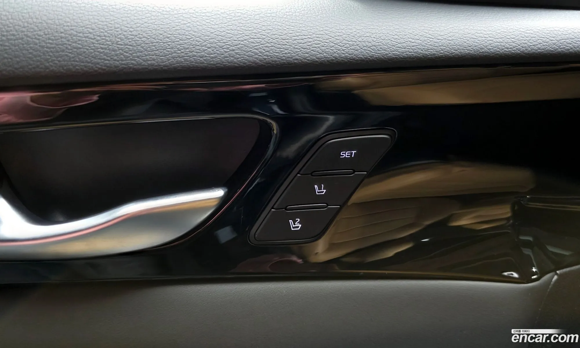 Kia K7 Premier 2019 — 30
