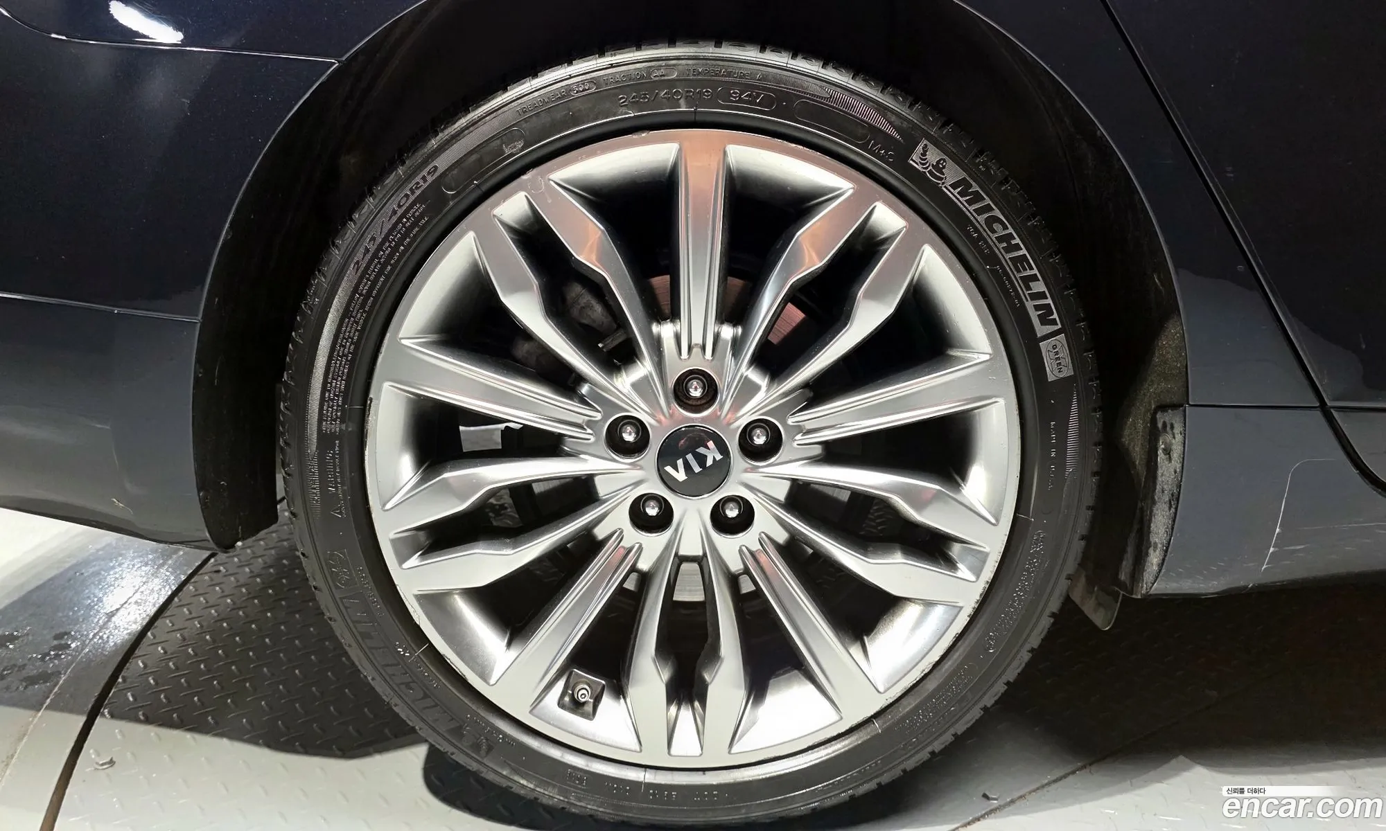 Kia K7 Premier 2019 — 5