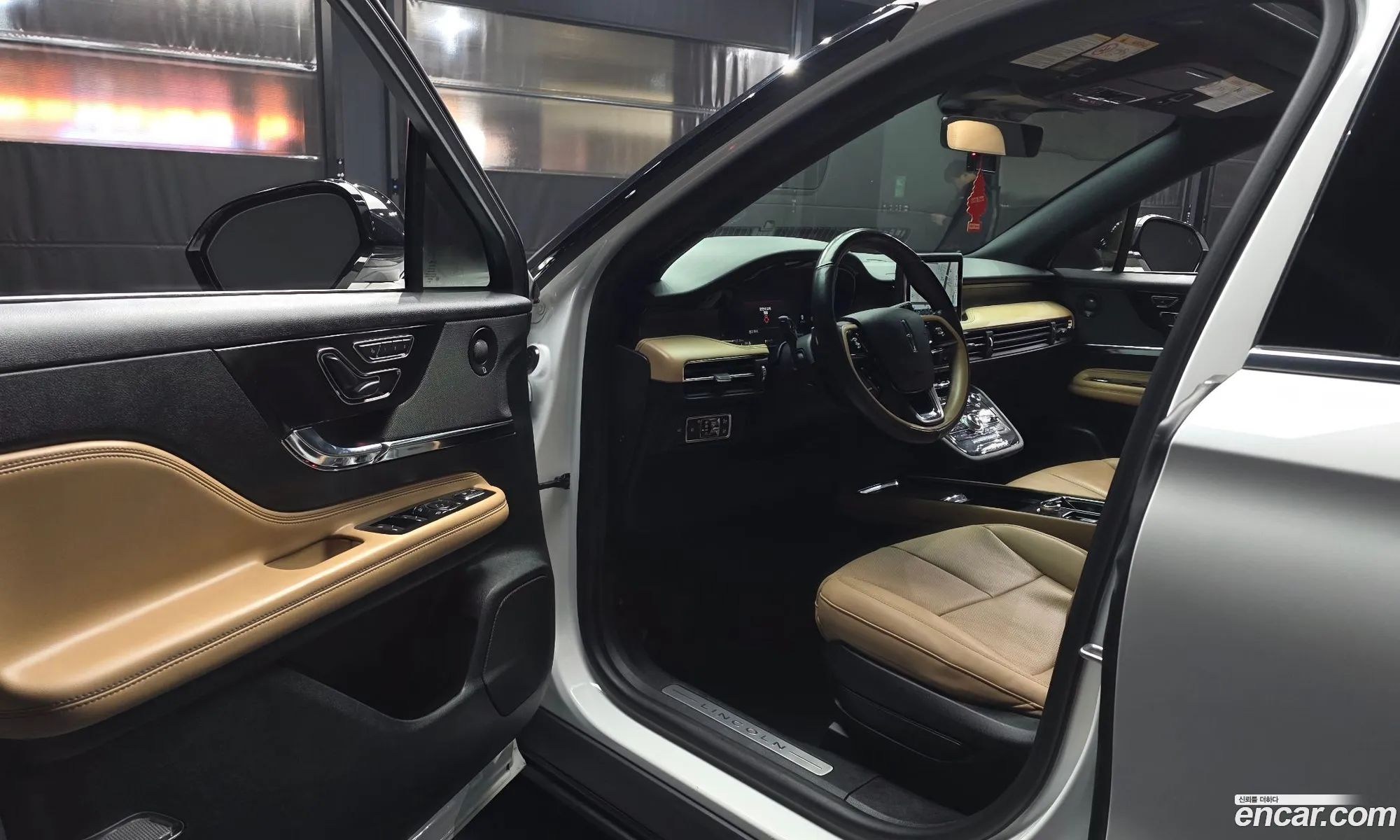 Lincoln Corsair 2021 — 10