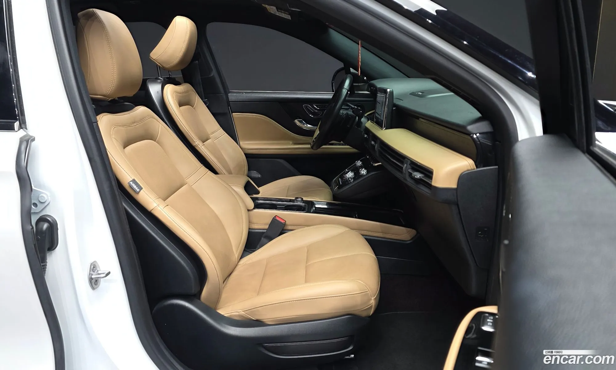 Lincoln Corsair 2021 — 18