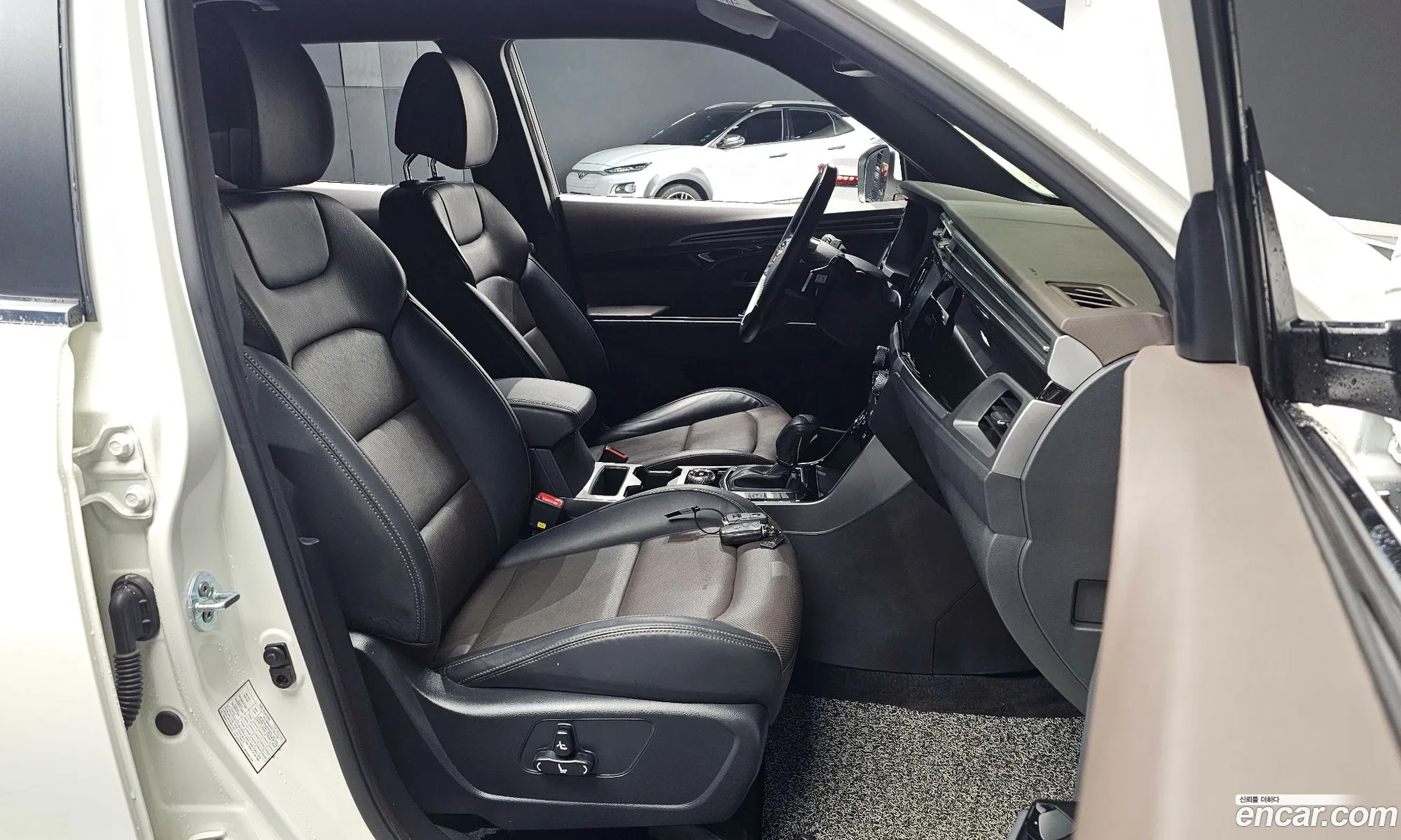 KG Mobility (SsangYong) Beautiful Korando 2020 — 9