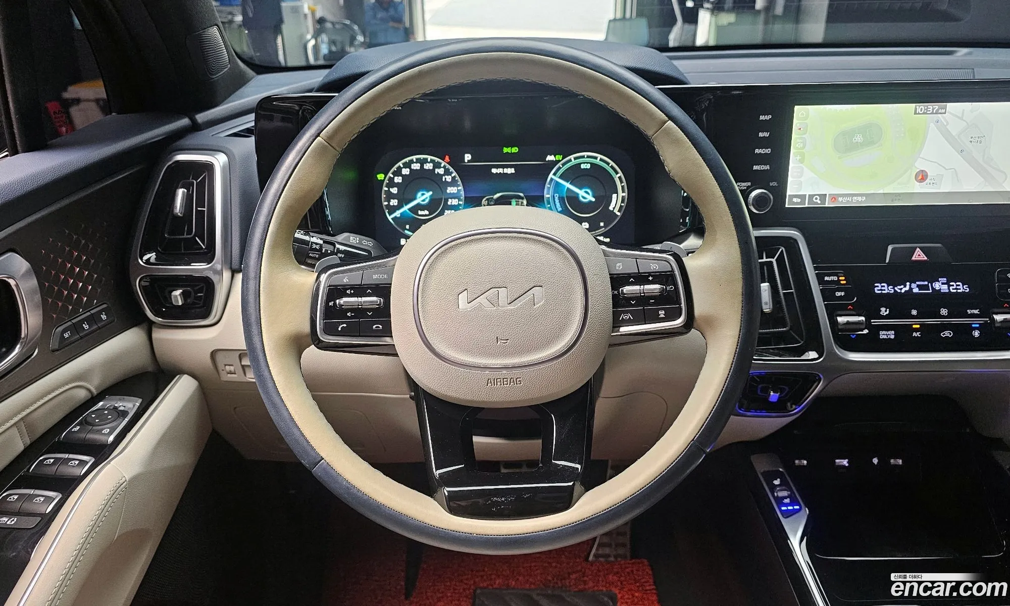 Kia Sorento 2023 — 8