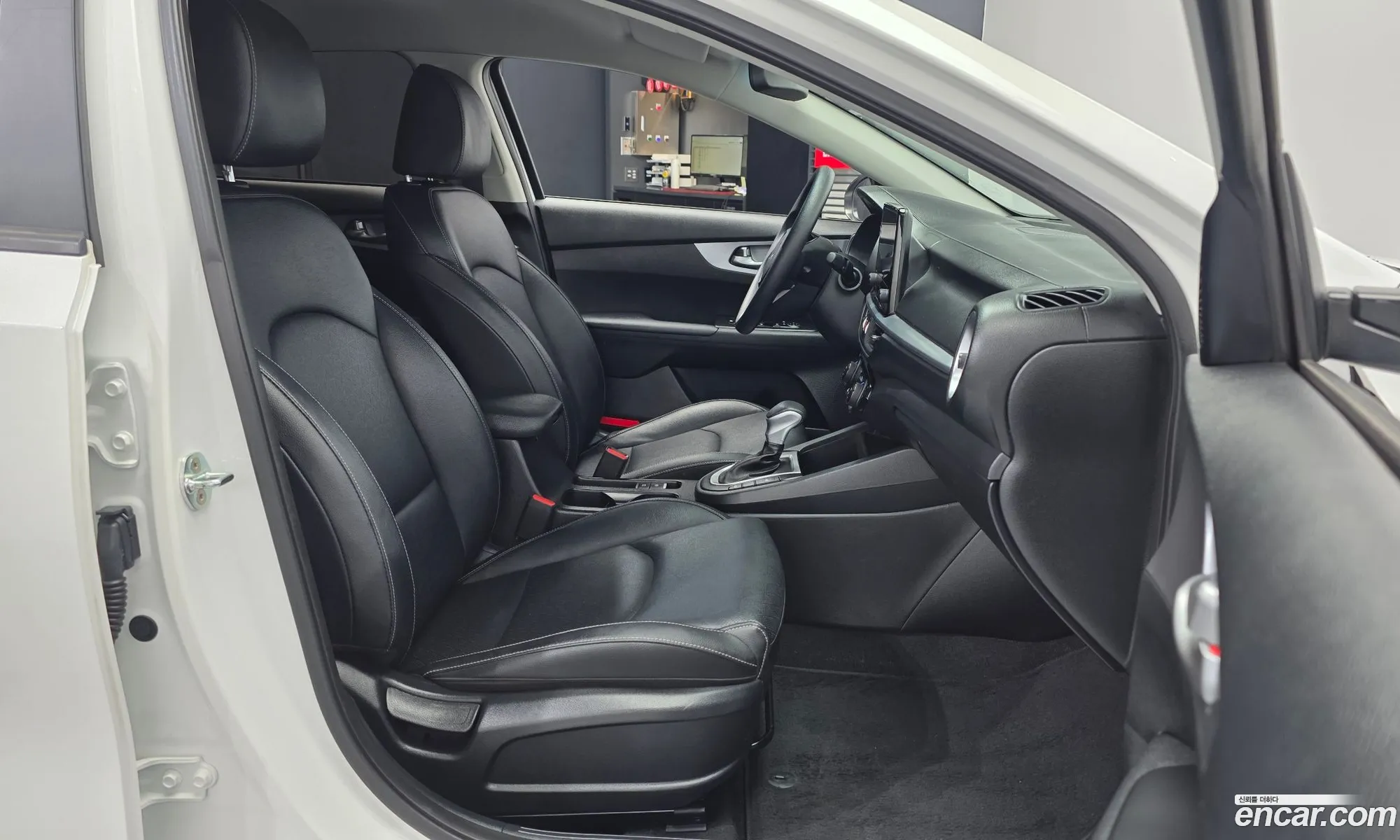 Kia K3 2021 — 3