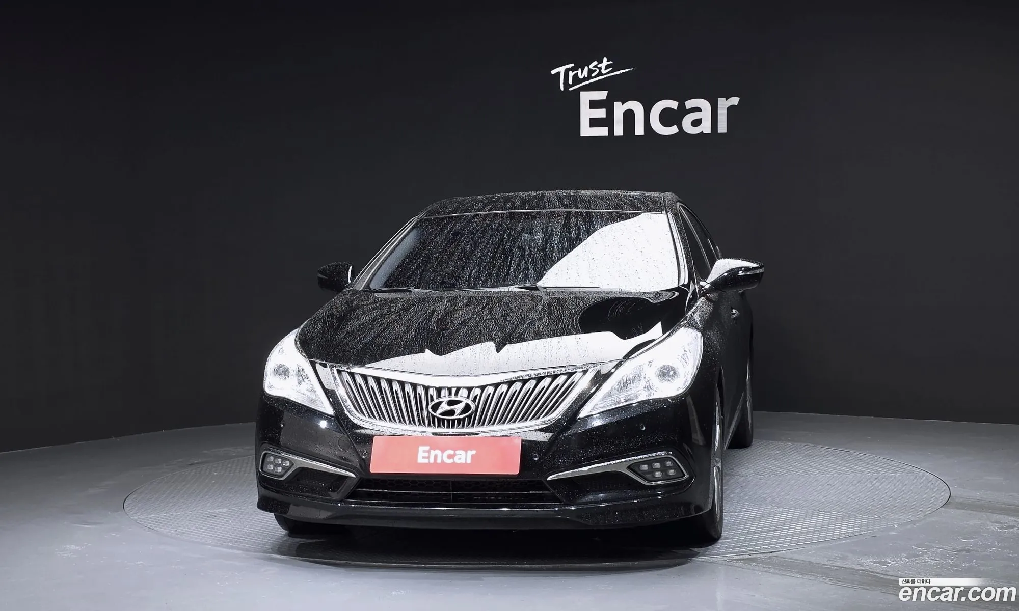 Hyundai Grandeur HG 2014 — 17