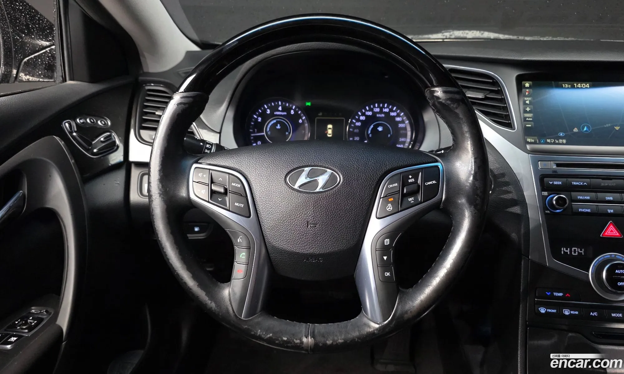 Hyundai Grandeur HG 2014 — 15