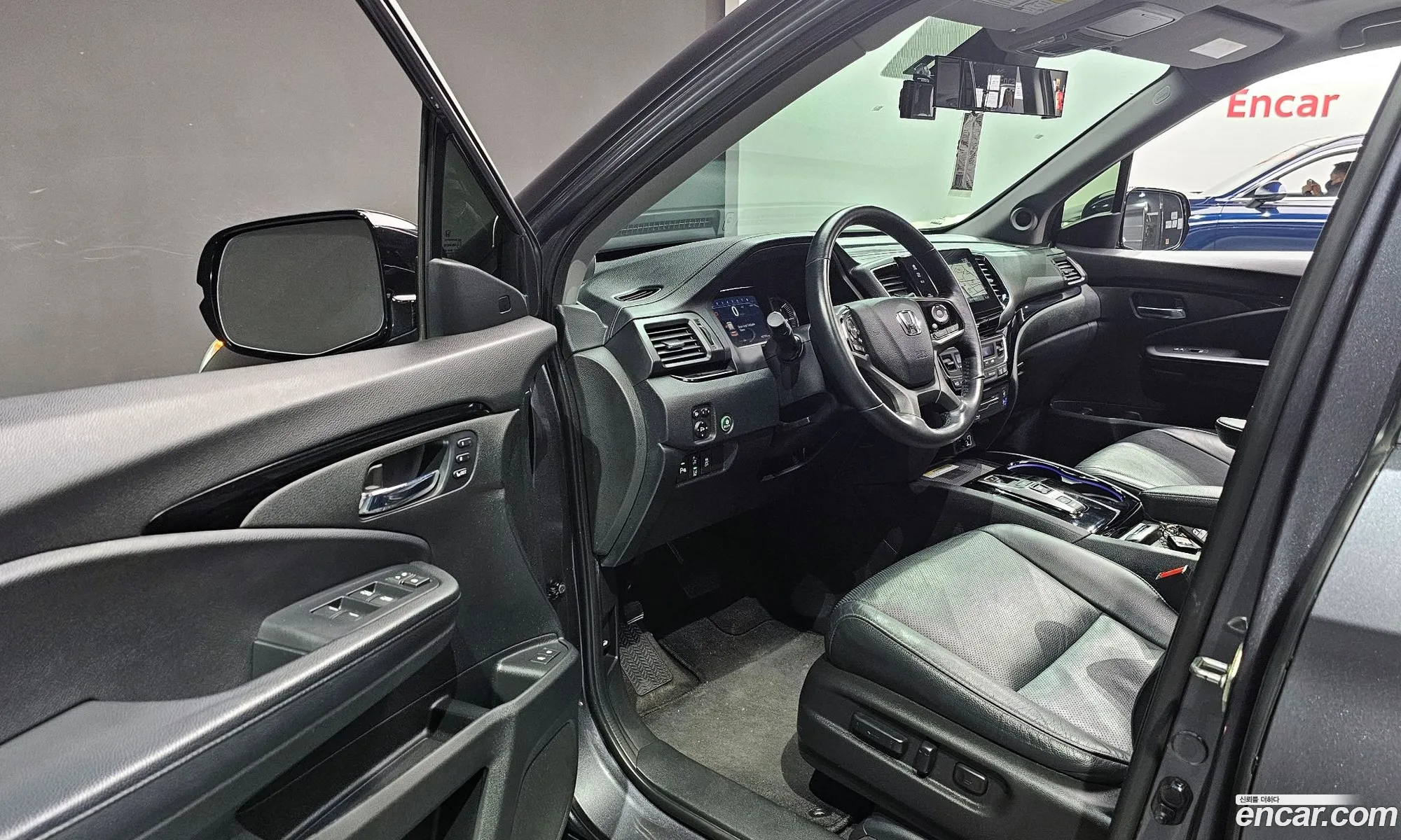 Honda Pilot 2019 5FNYF6800KB201033 — 11