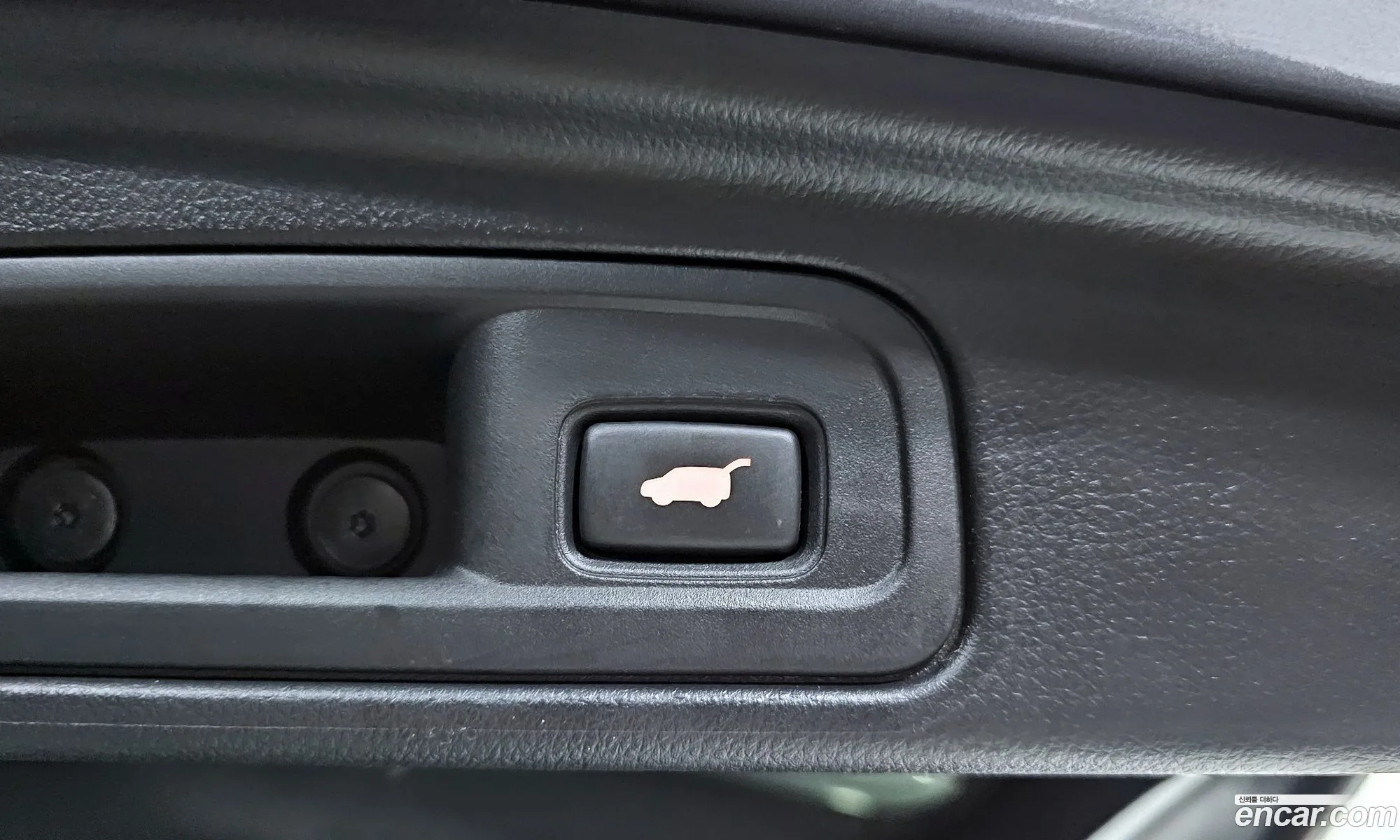 Honda Pilot 2019 5FNYF6800KB201033 — 8