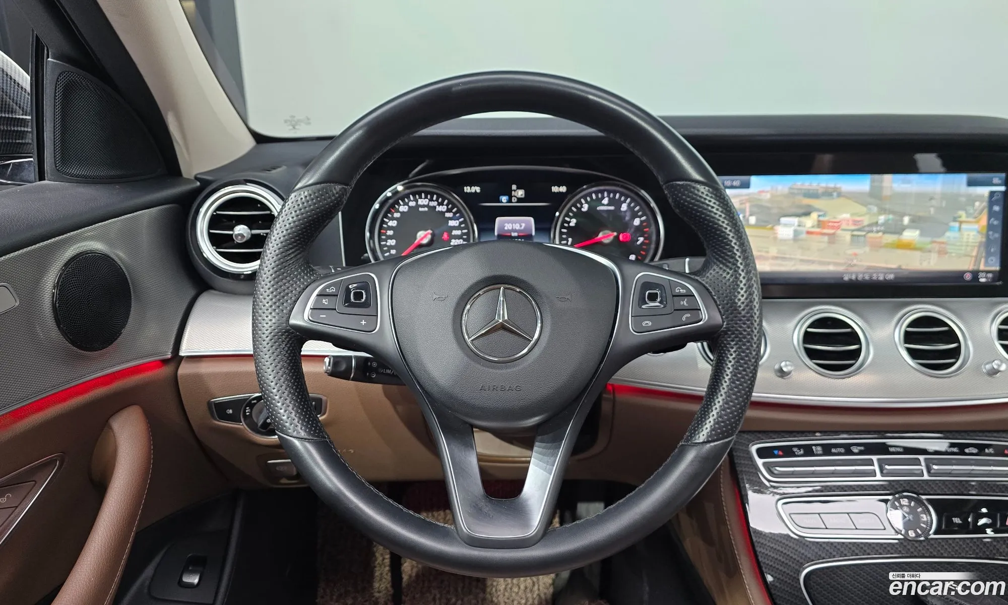 Mercedes-Benz E-Class W213 2018 — 17