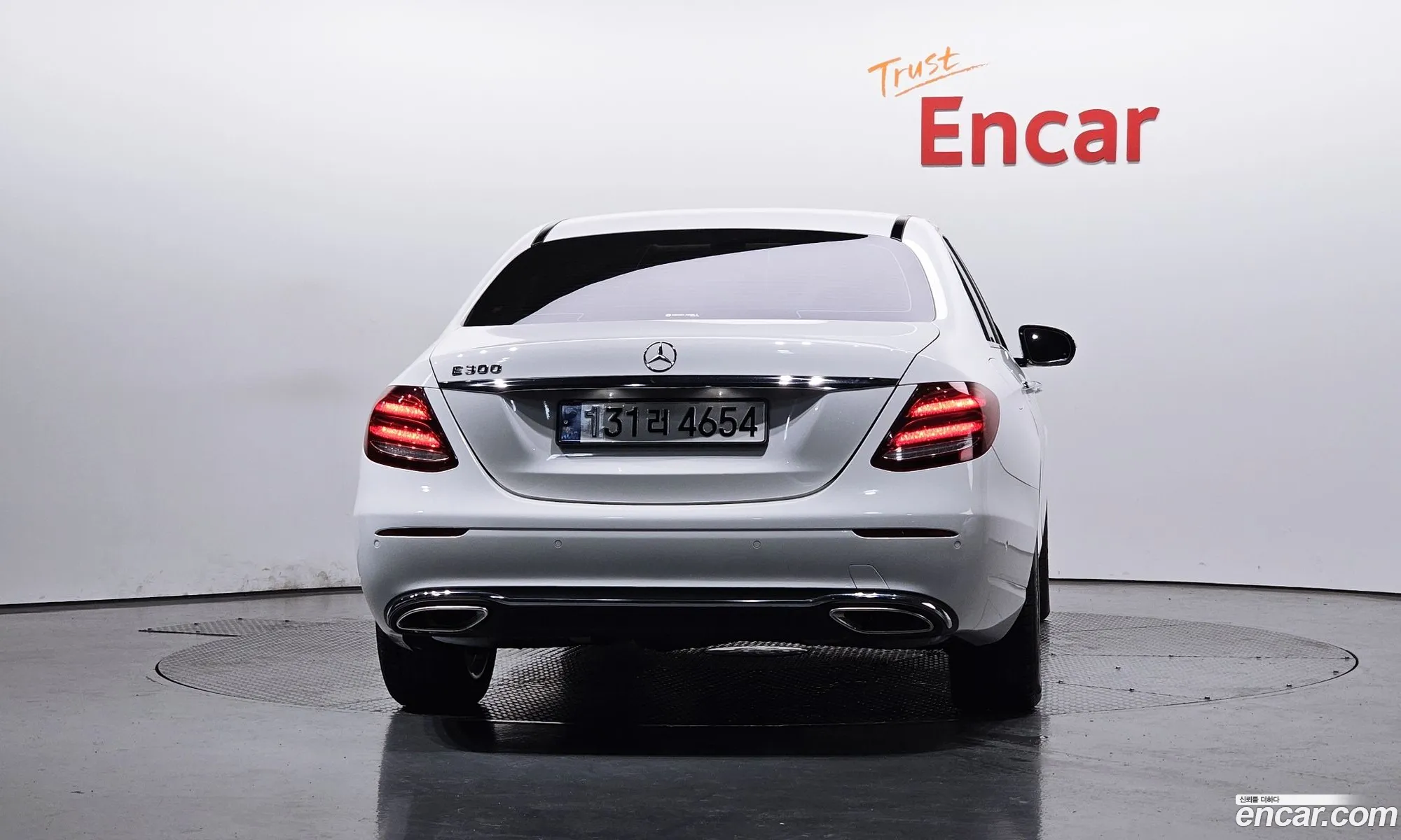 Mercedes-Benz E-Class W213 2017 WDDZF4CB2HA277254 — 20