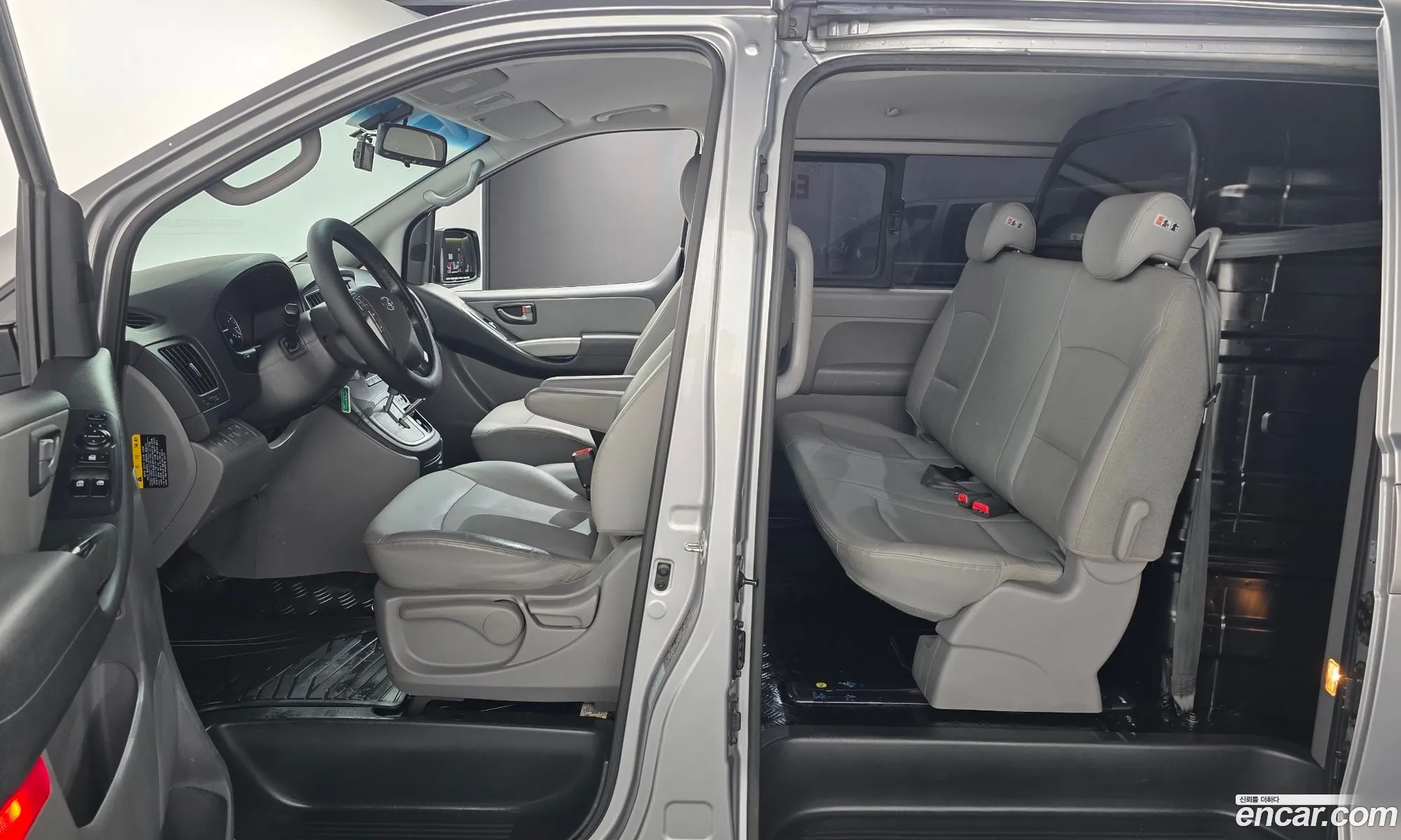 Hyundai Grand Starex 2019 — 20