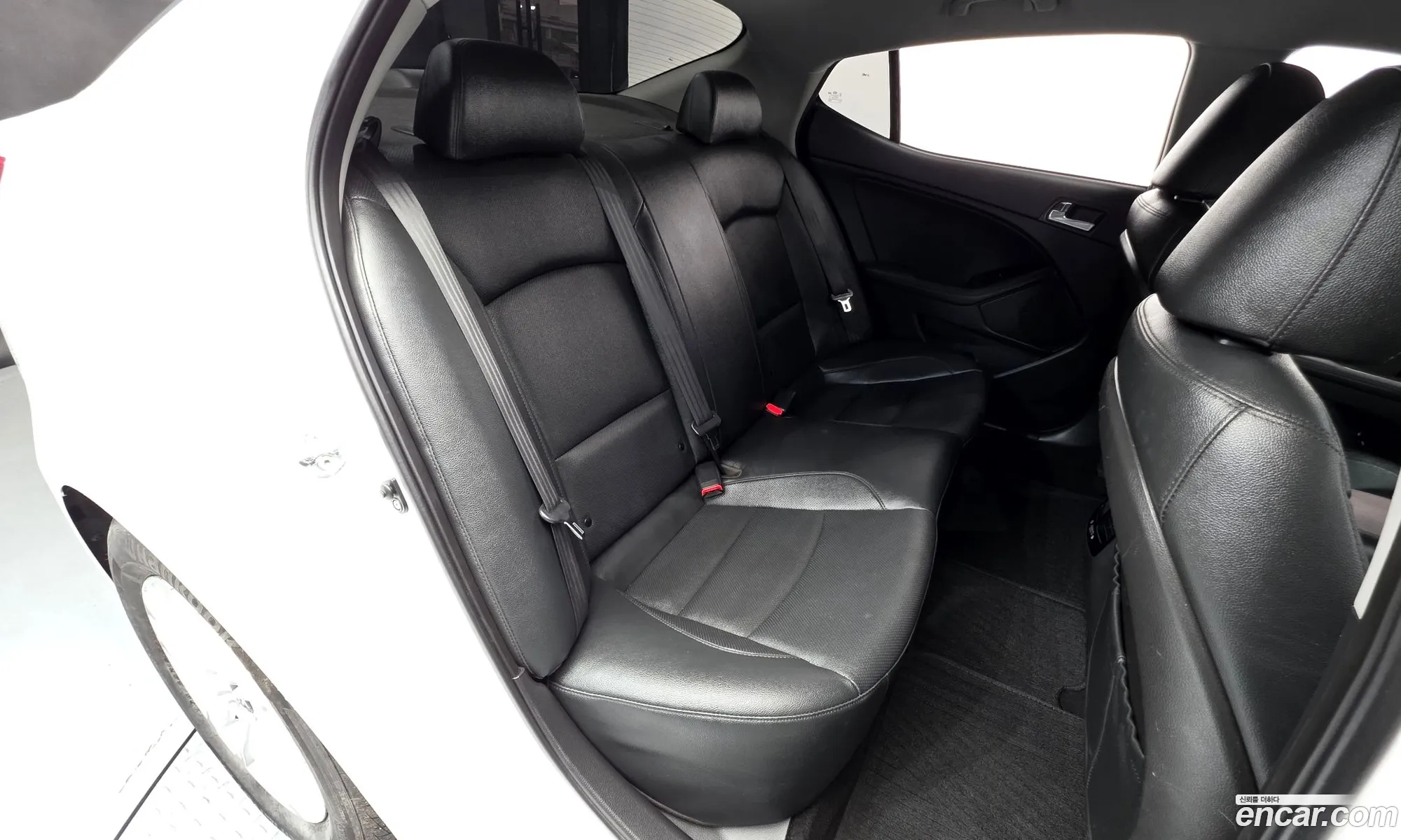 Kia K5 2015 — 10