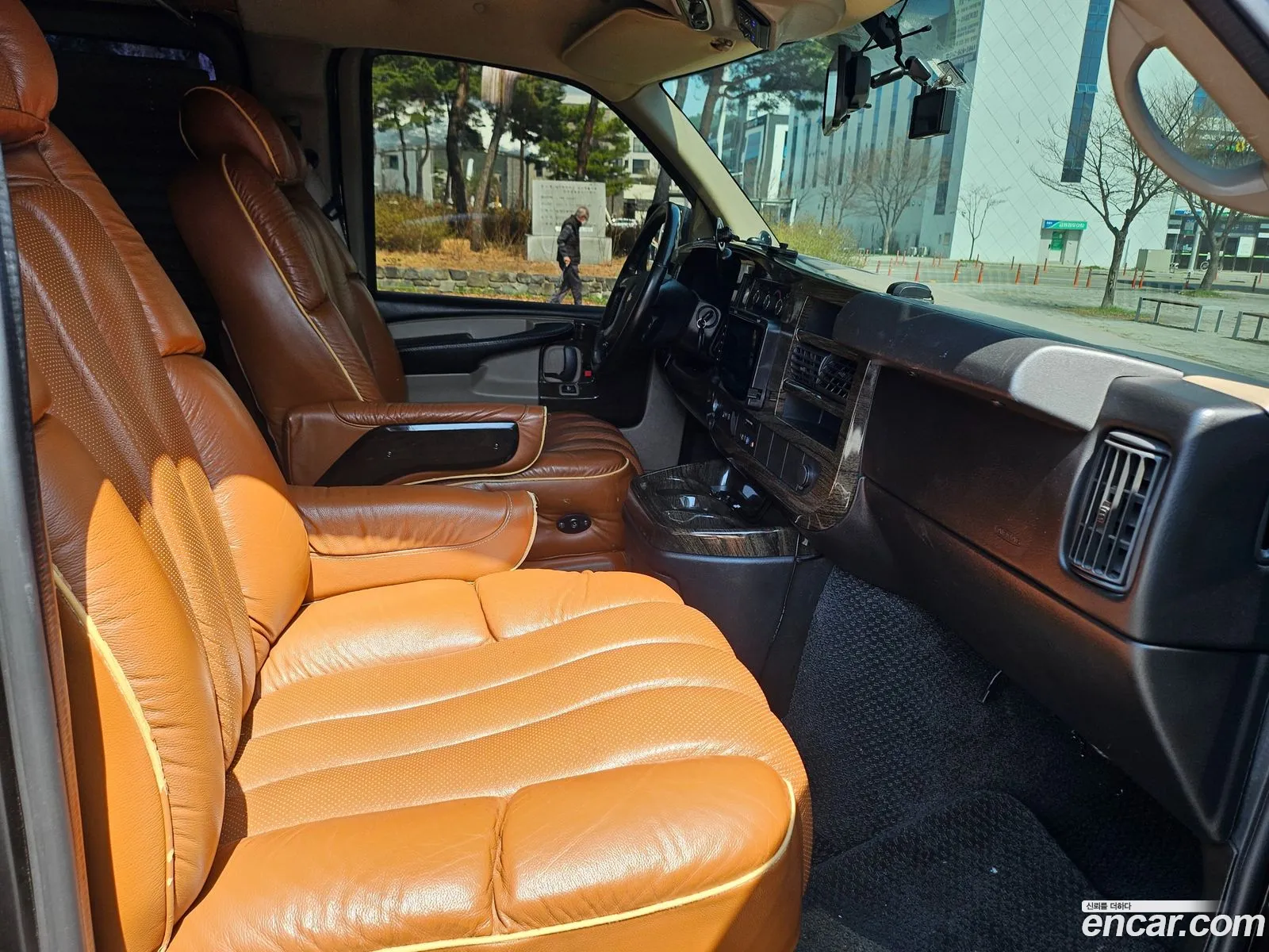 Chevrolet Express Van 2012 — 2