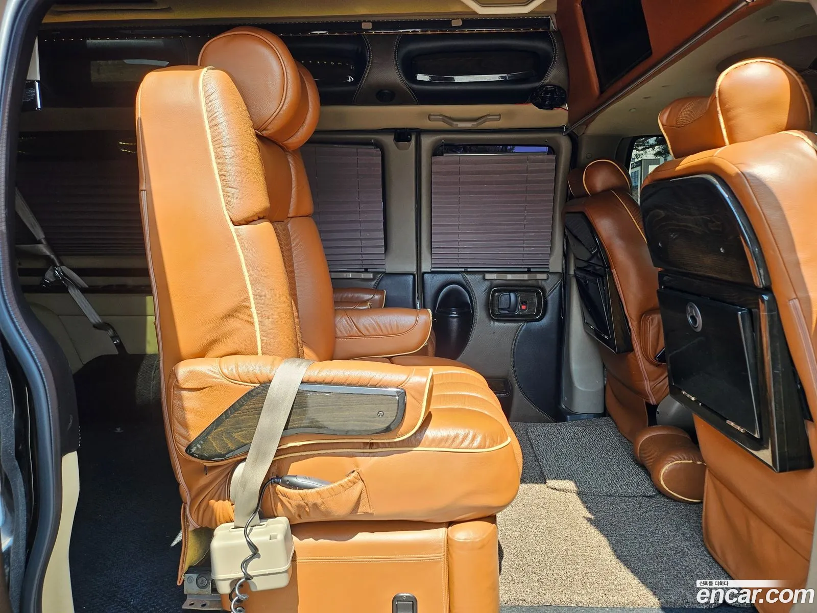Chevrolet Express Van 2012 — 13