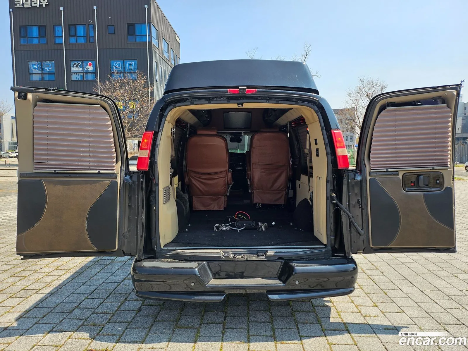 Chevrolet Express Van 2012 — 10