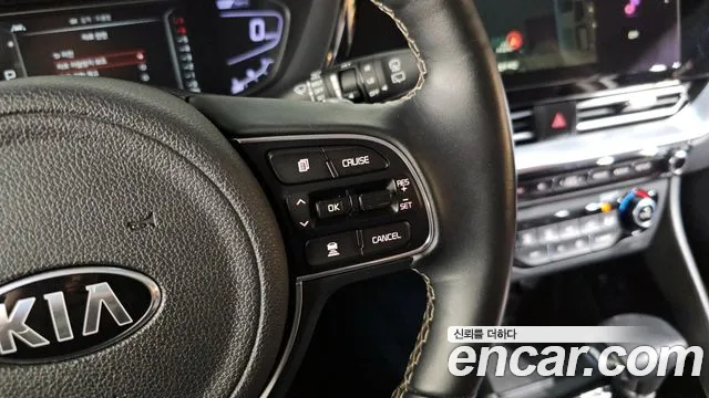 Kia Niro 2020 — 25