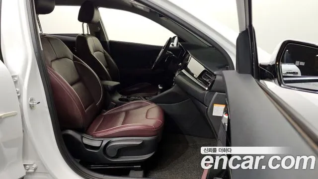 Kia Niro 2020 — 8