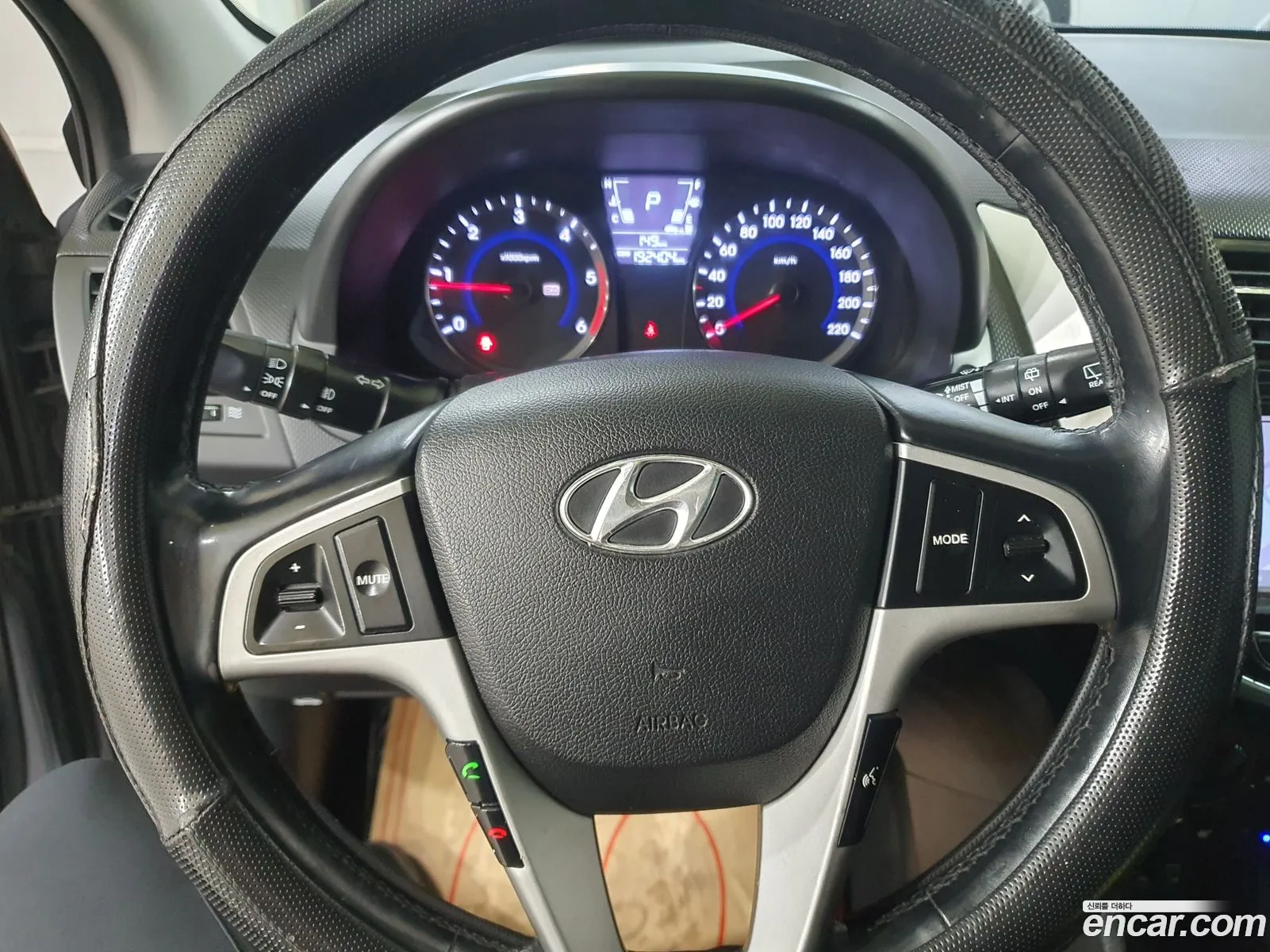 Hyundai Accent 2014 — 8
