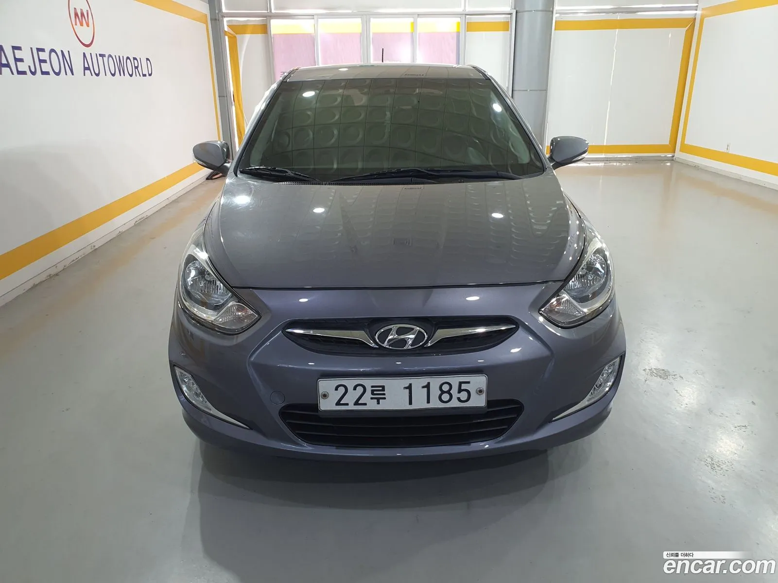 Hyundai Accent 2014 — 17
