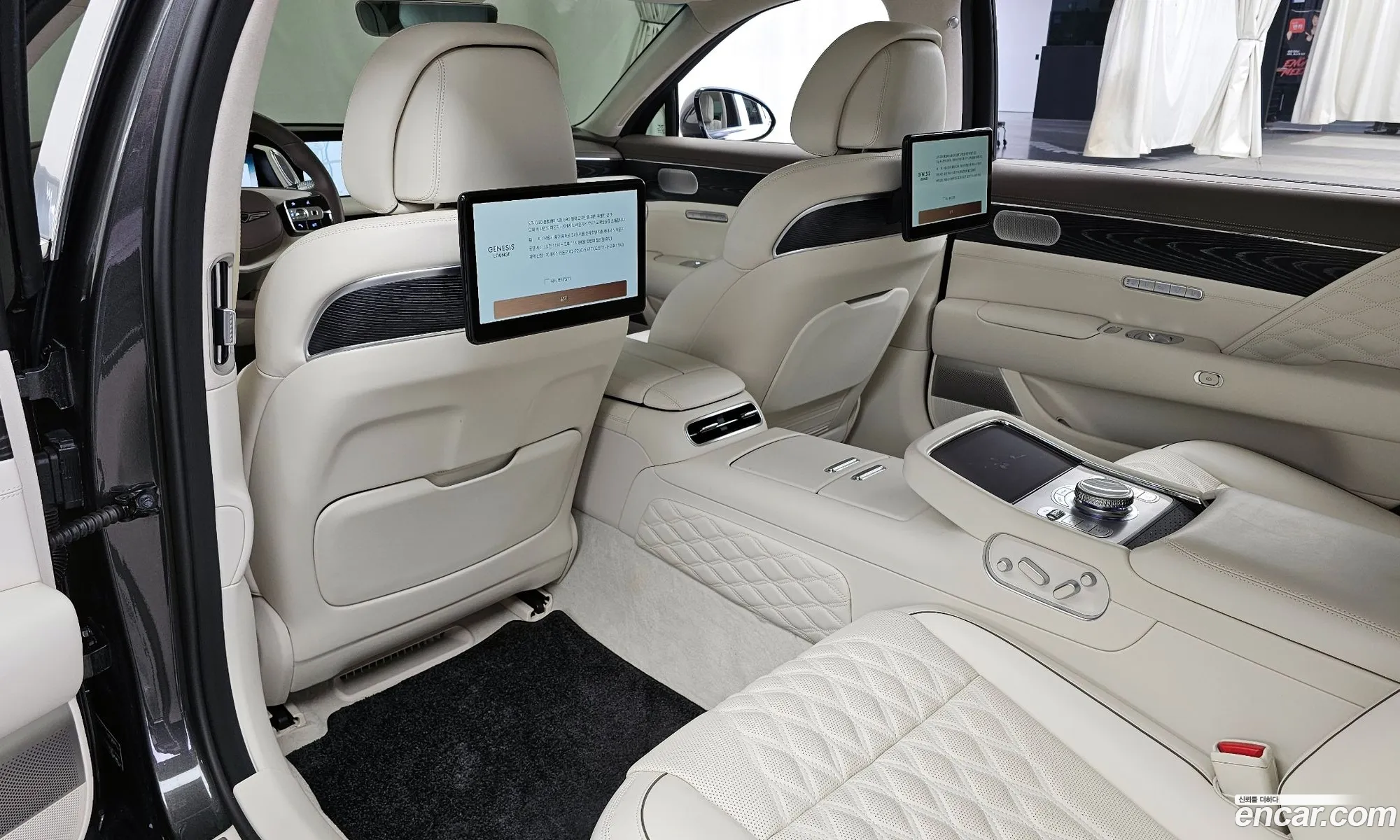 Genesis G90 2024 — 30