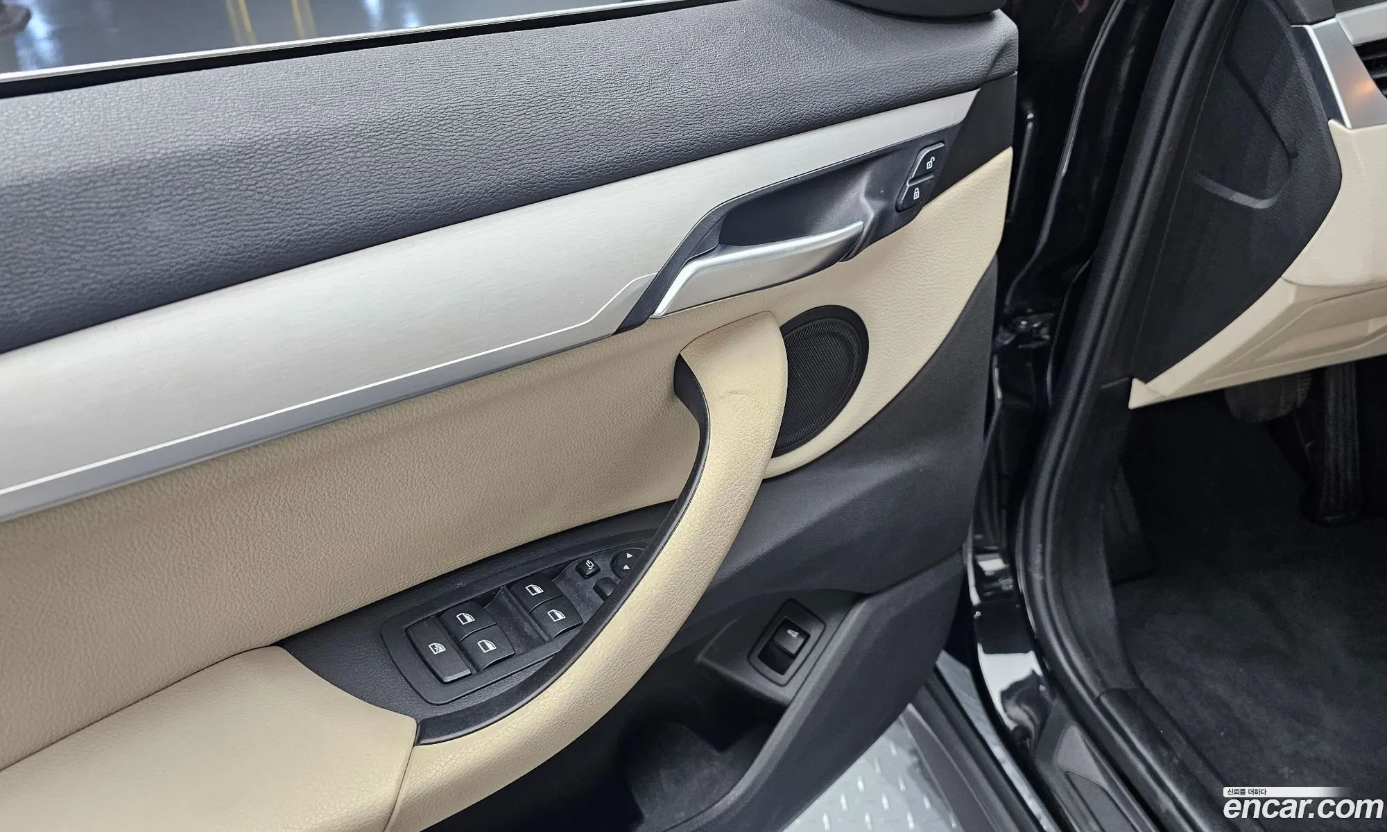 BMW X1 2020 WBA11DG07L5R63609 — 12