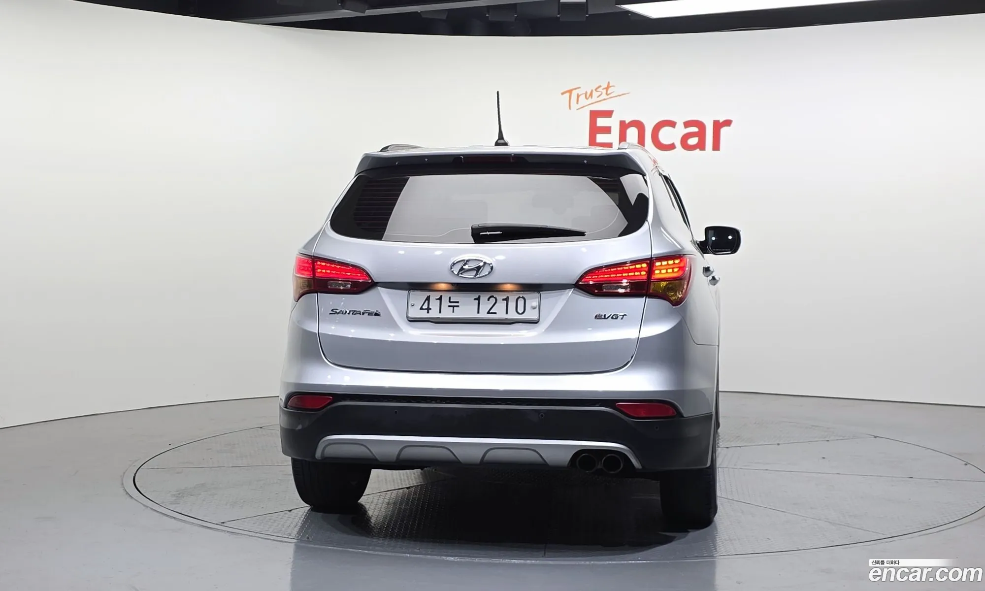 Hyundai Santa Fe DM 2014 — 17