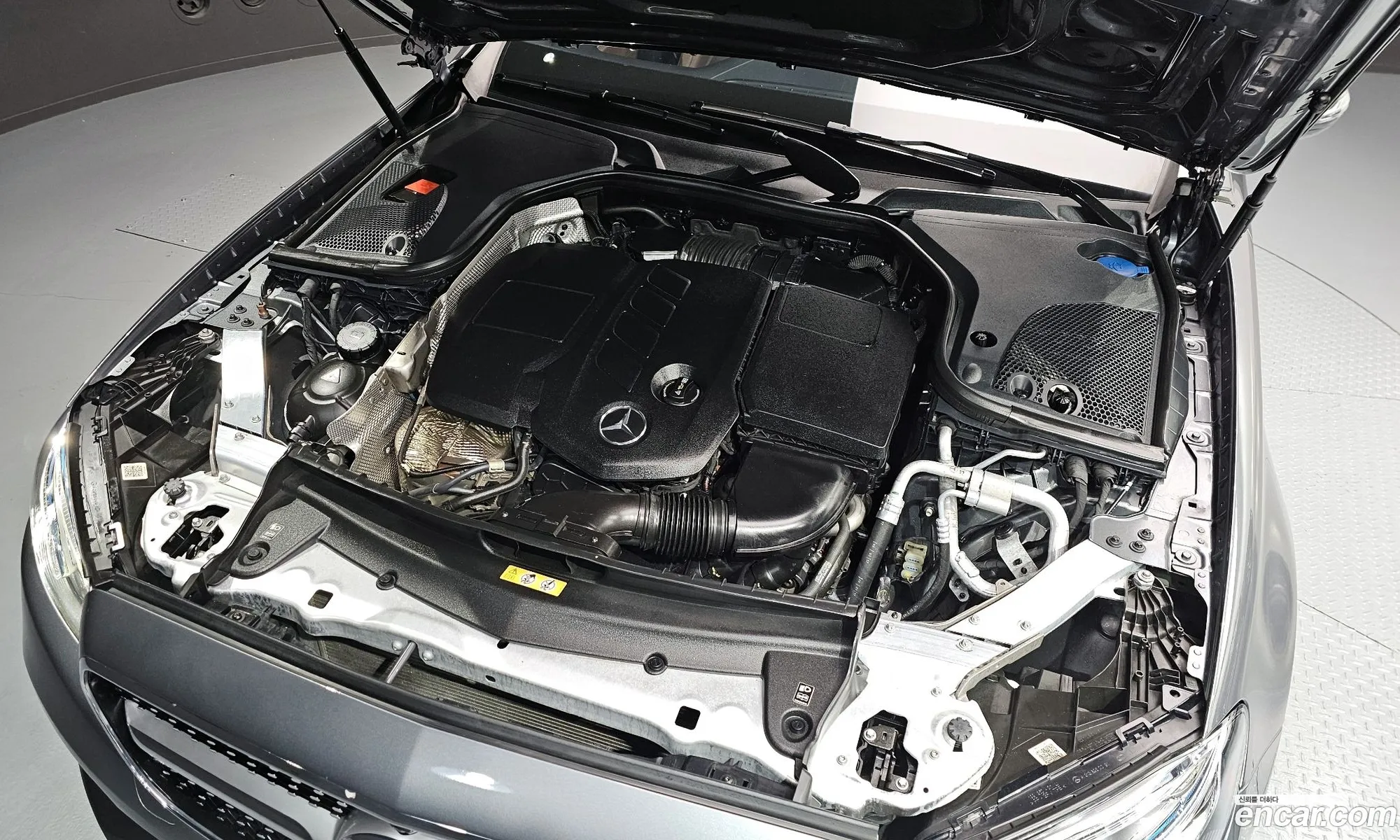 Mercedes-Benz E-Class W213 2017 WDDZF0EB3HA221894 — 10