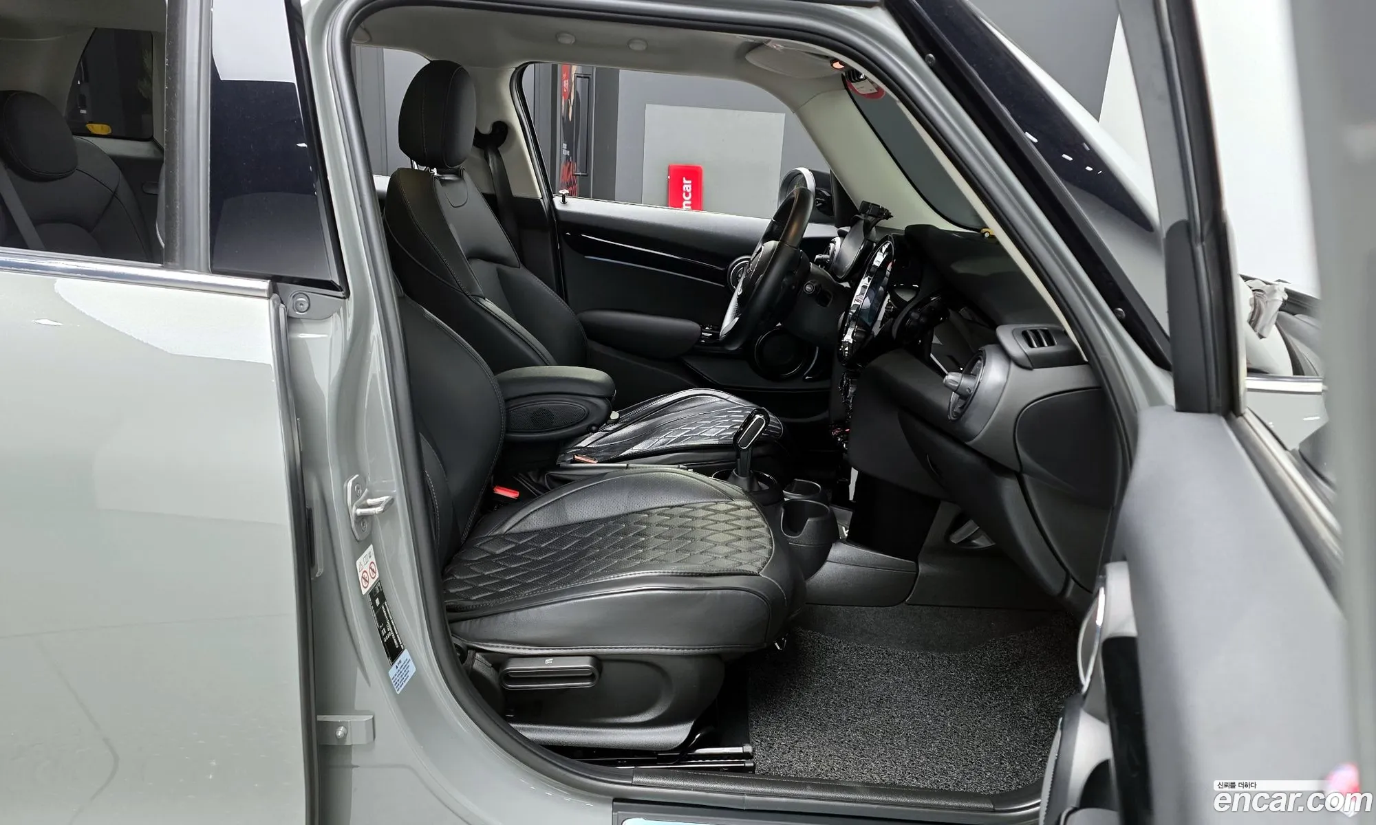 Mini Cooper 2021 WMW41DK09N2R24853 — 2